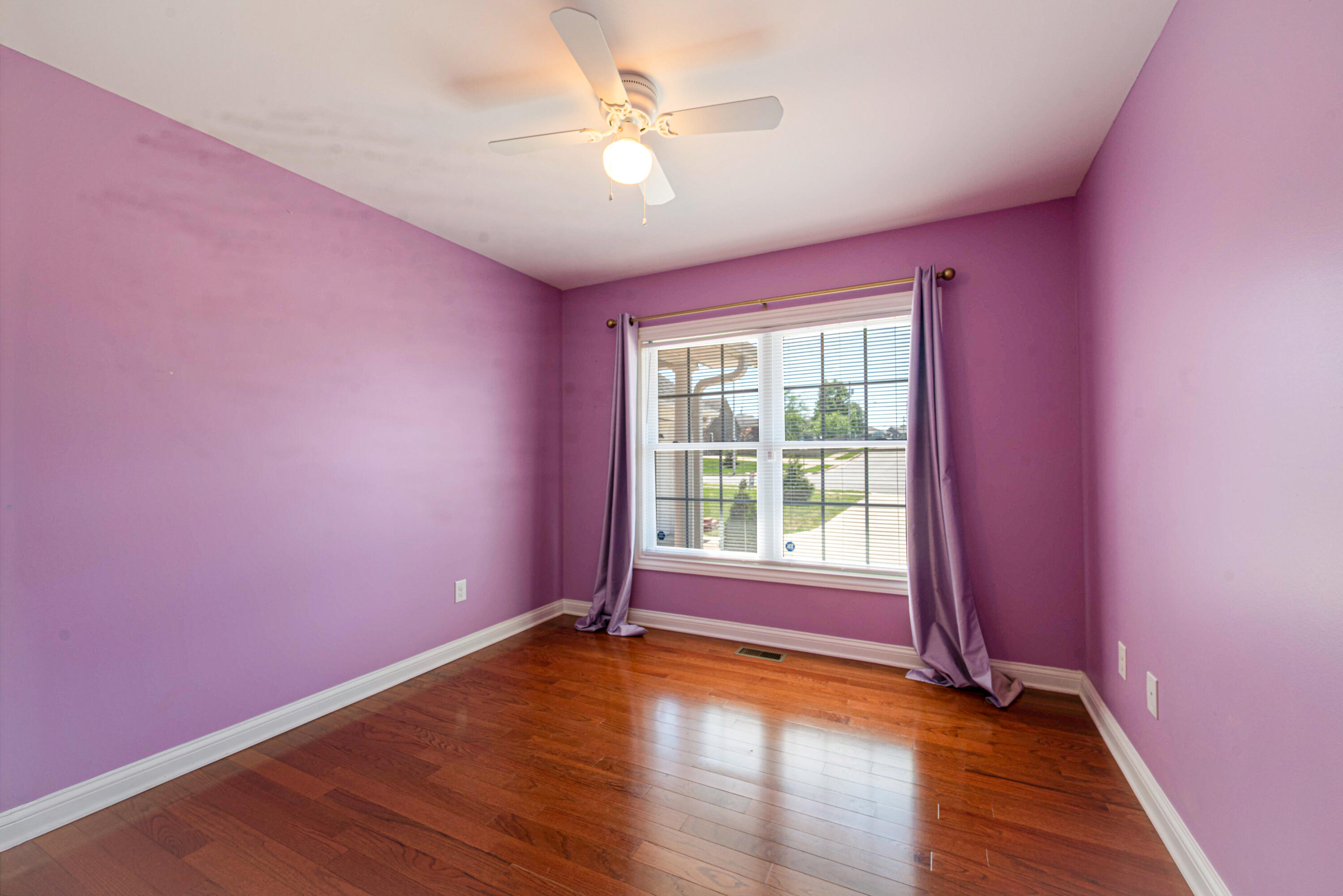 300 Squires Way Property Photo 17