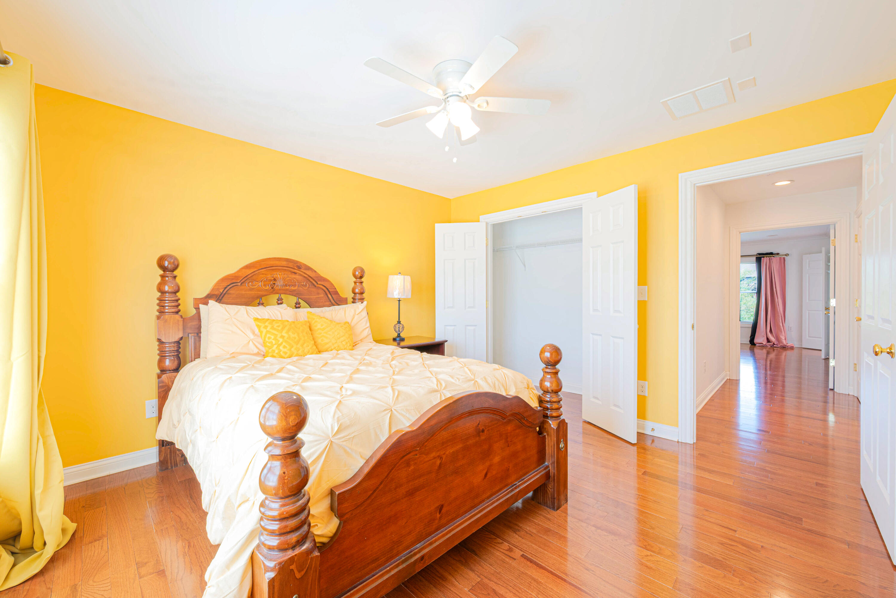 300 Squires Way Property Photo 20