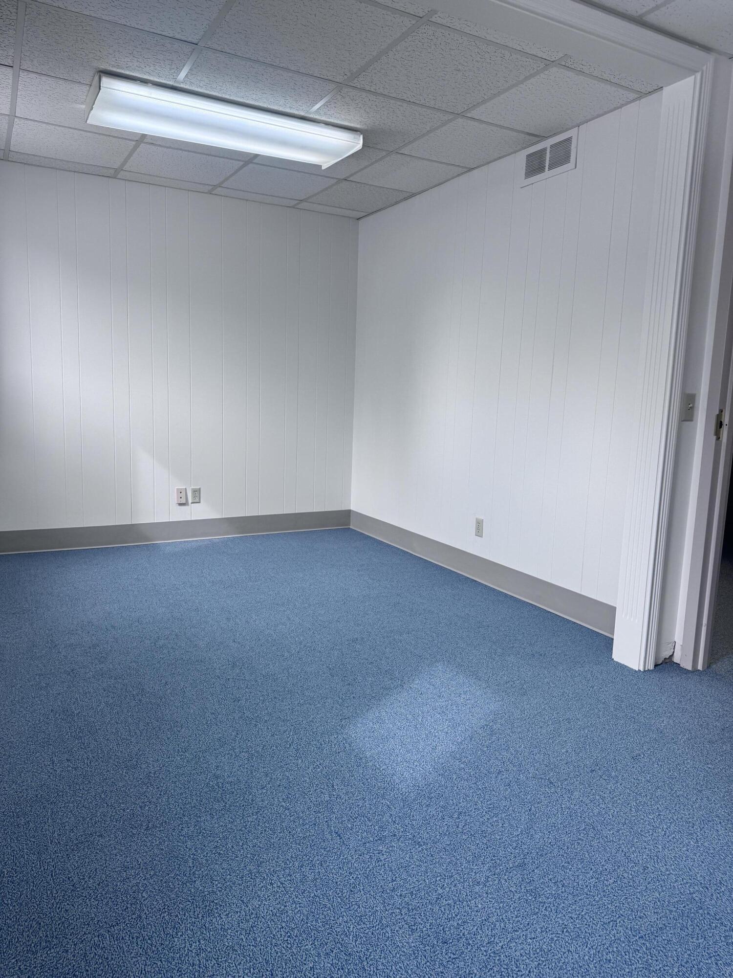 401 Bogle Street 101 Property Photo 8