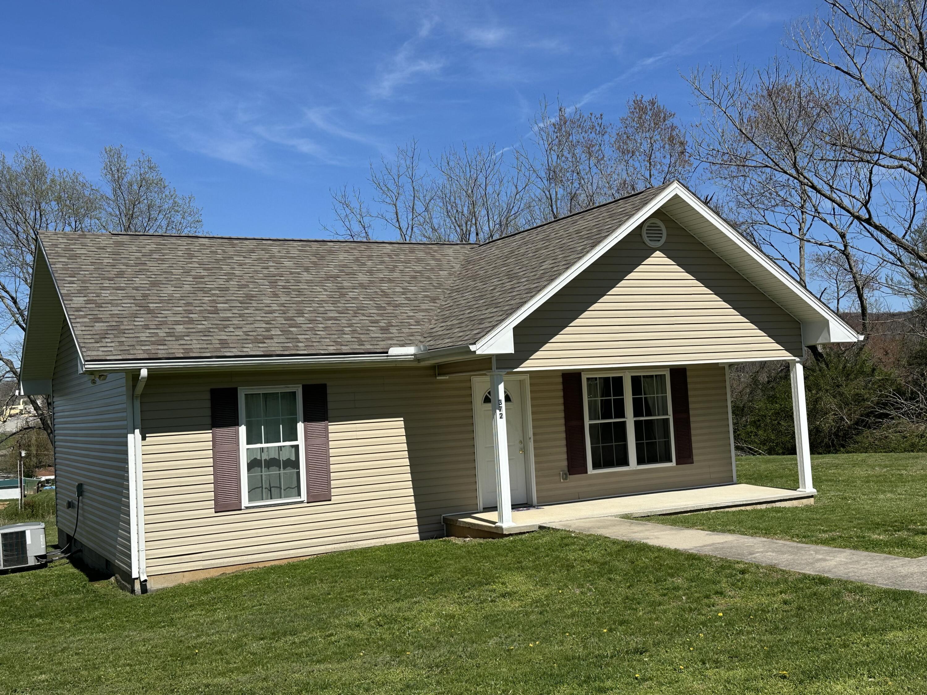 372 Rolling Acres Drive Property Photo 1