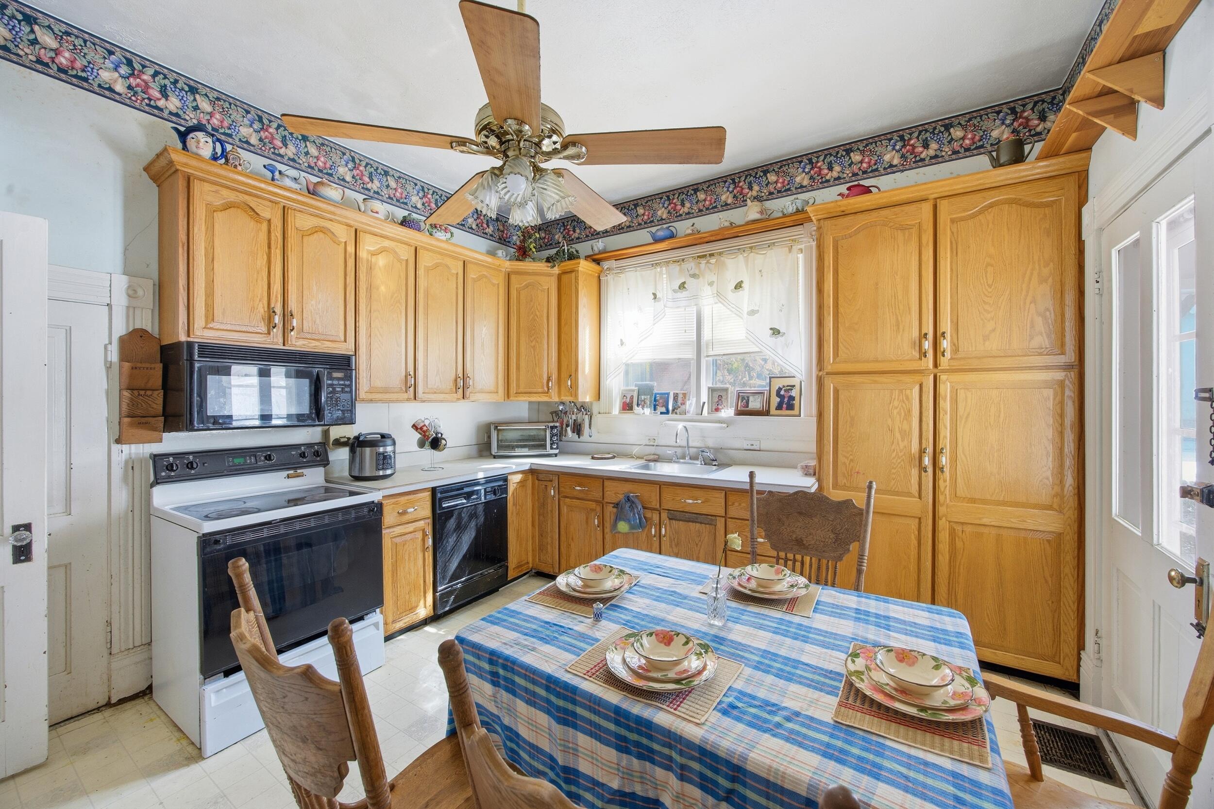 31 15th Street Property Photo 8