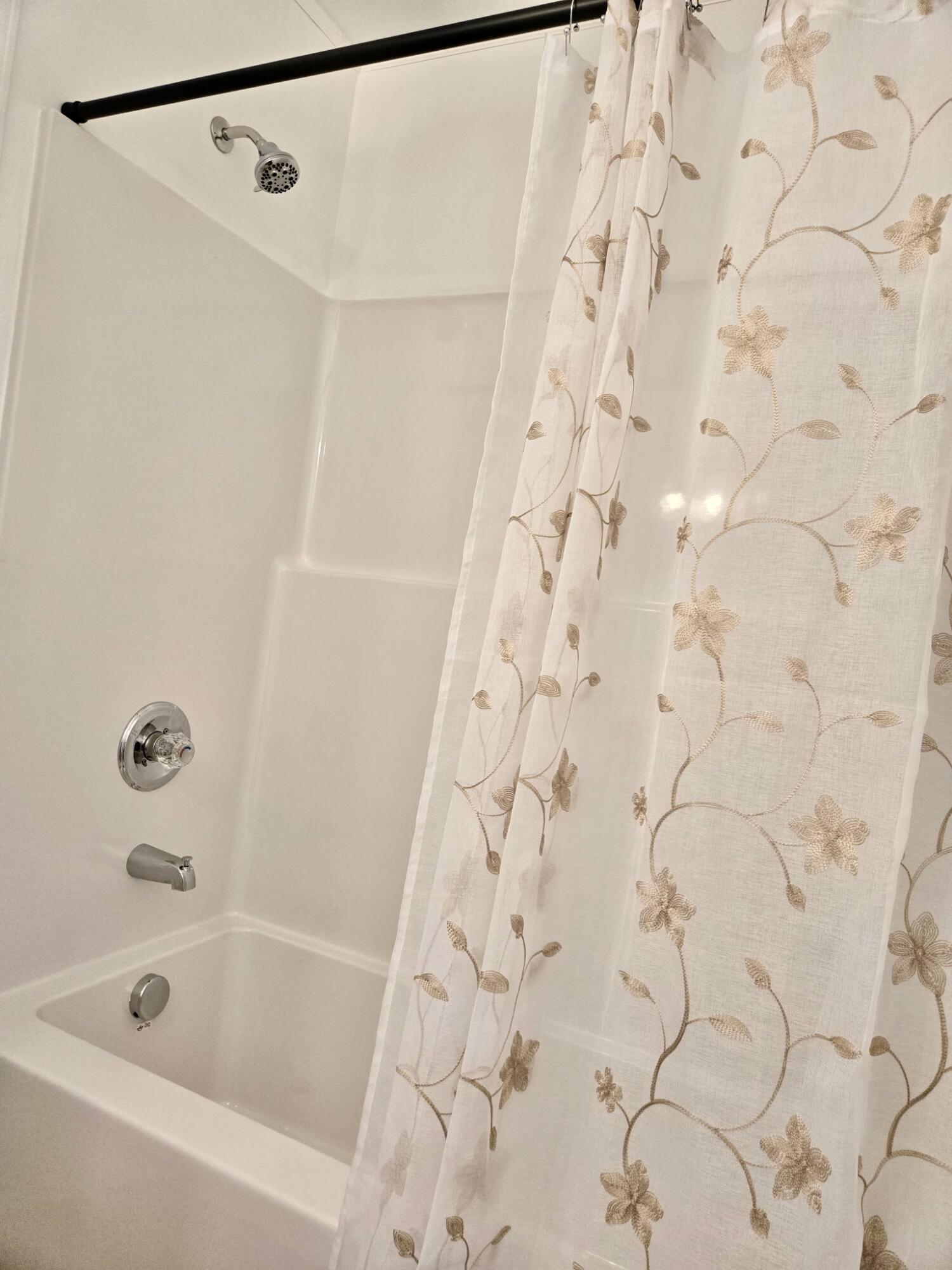 105 Kentucky Avenue Property Photo 10