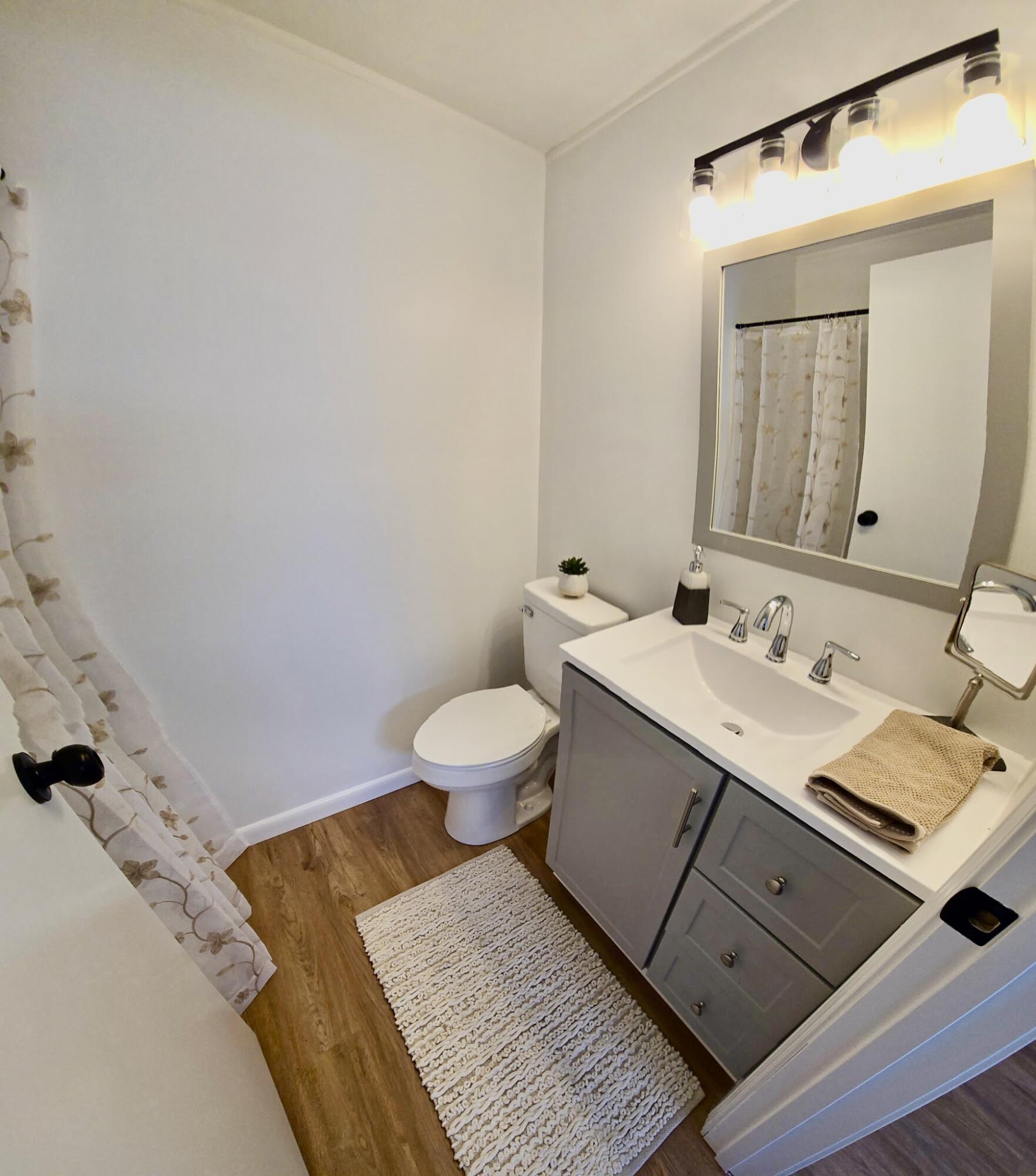 105 Kentucky Avenue Property Photo 11