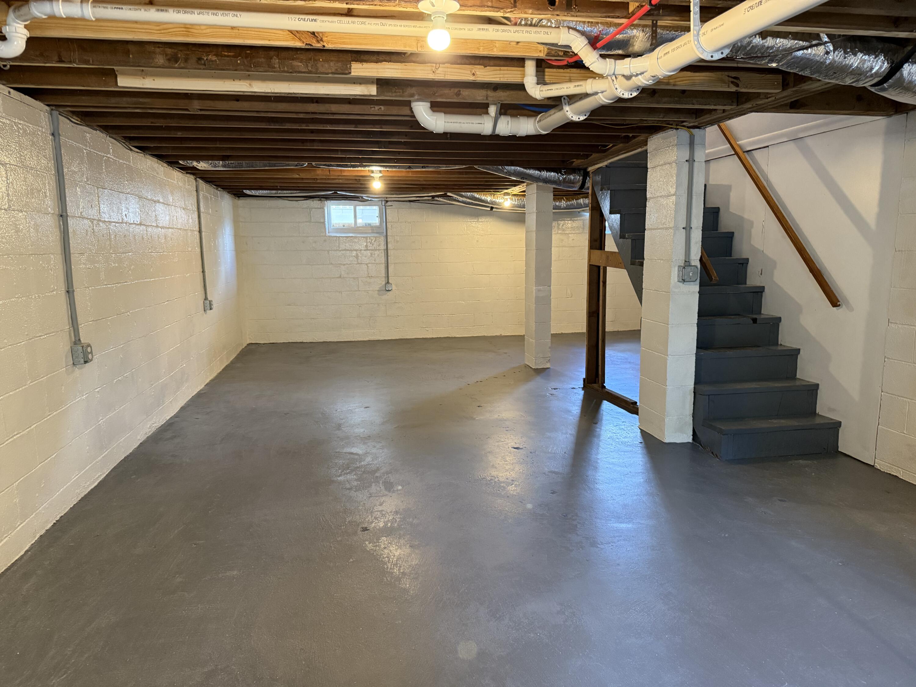 105 Kentucky Avenue Property Photo 17