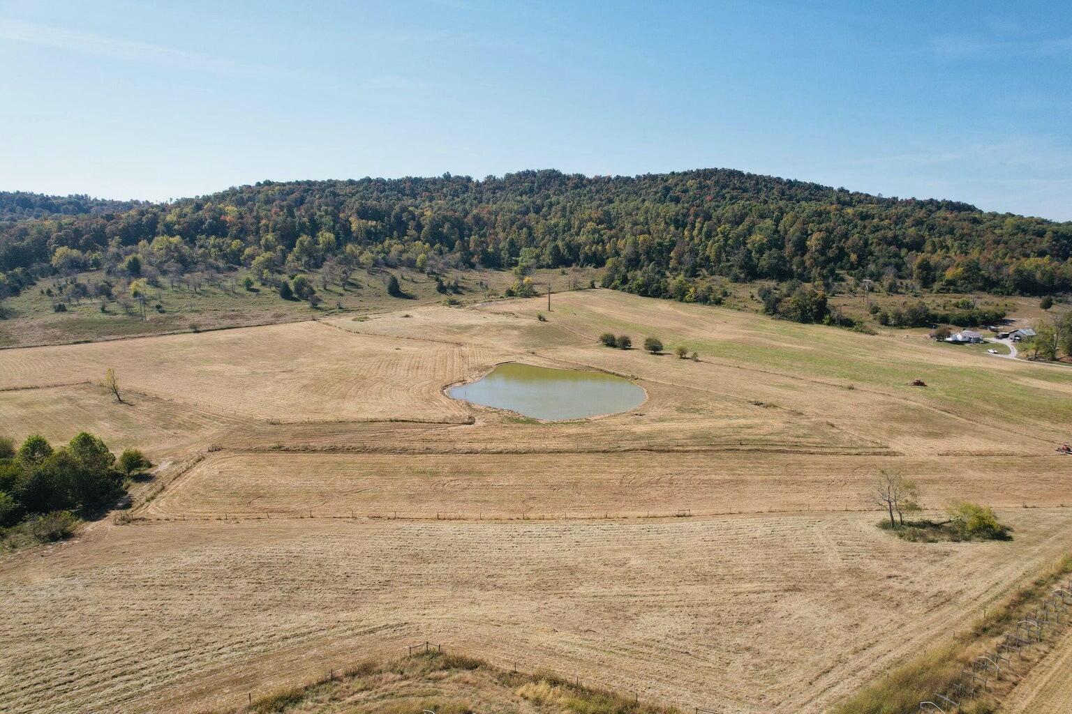 2143 Elihu Cabin Hollow Road Property Photo 2