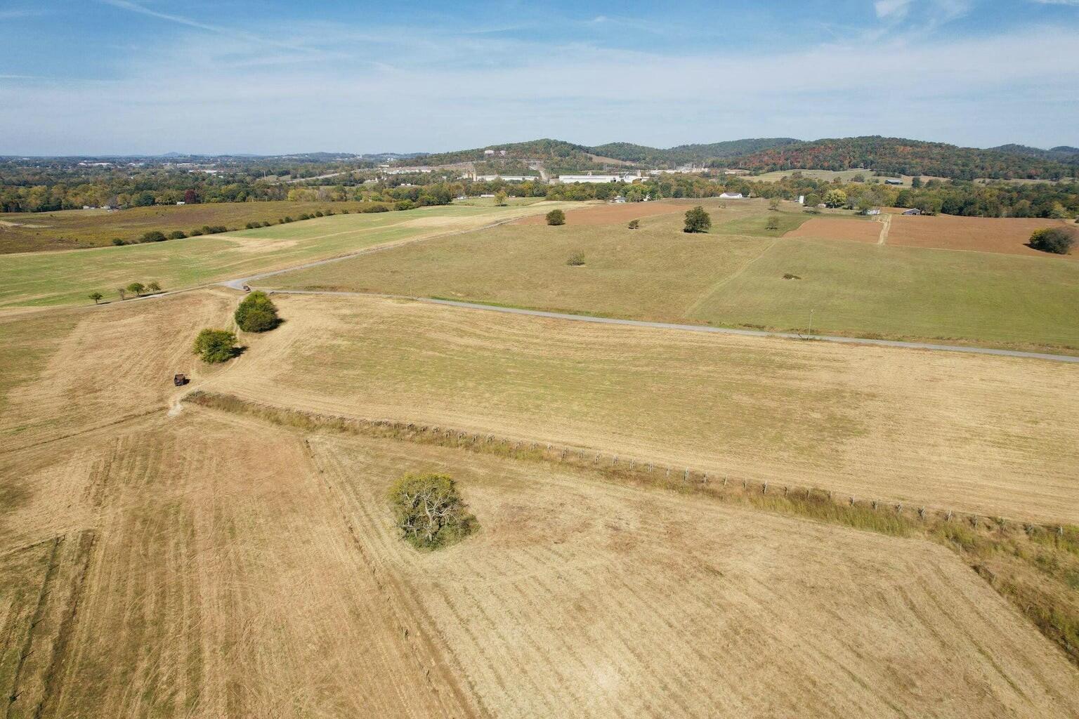 2143 Elihu Cabin Hollow Road Property Photo 3