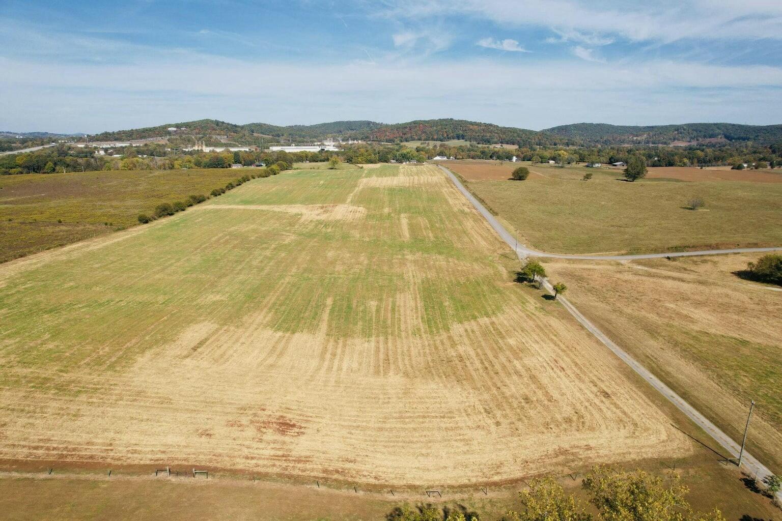 2143 Elihu Cabin Hollow Road Property Photo 4