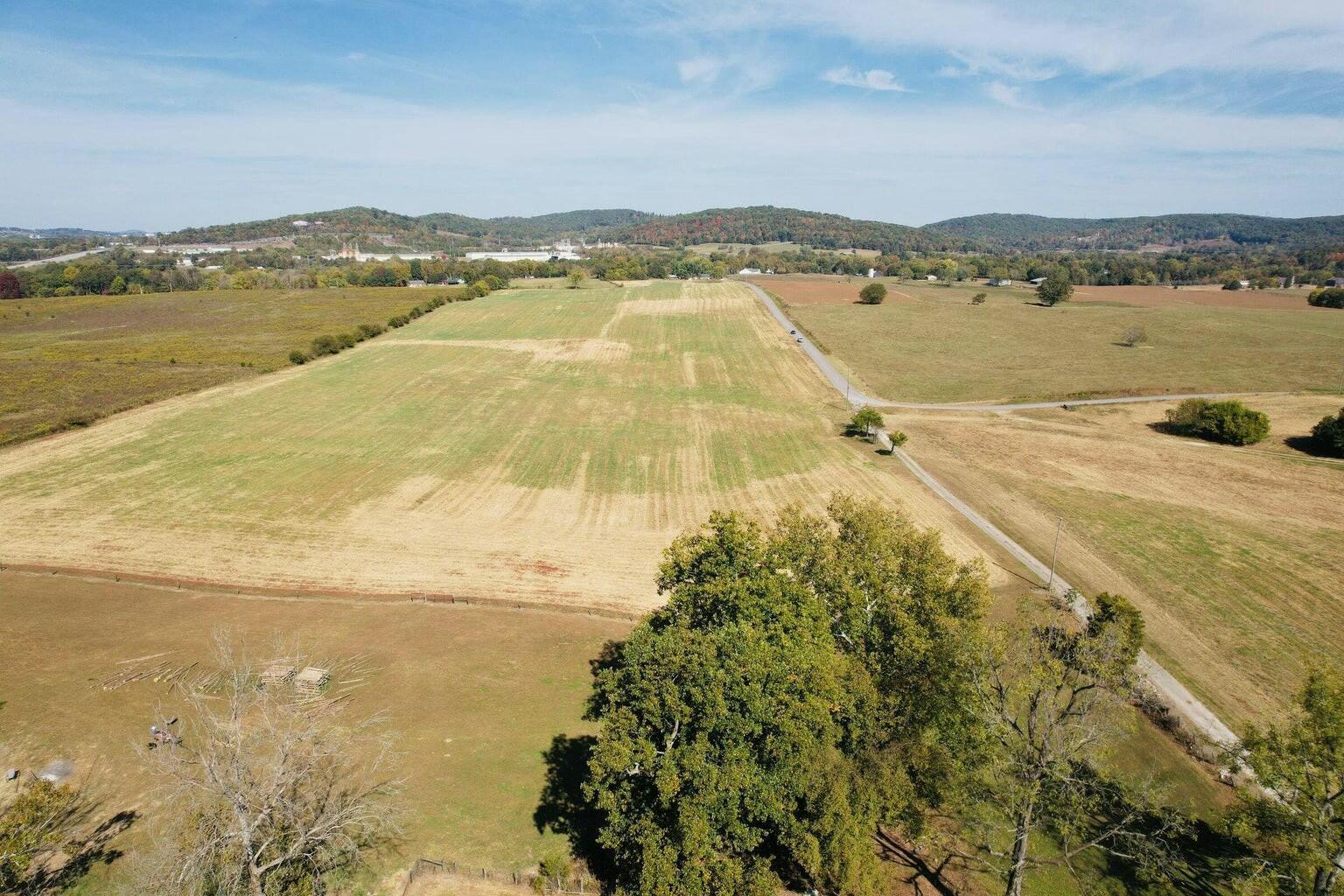 2143 Elihu Cabin Hollow Road Property Photo 5