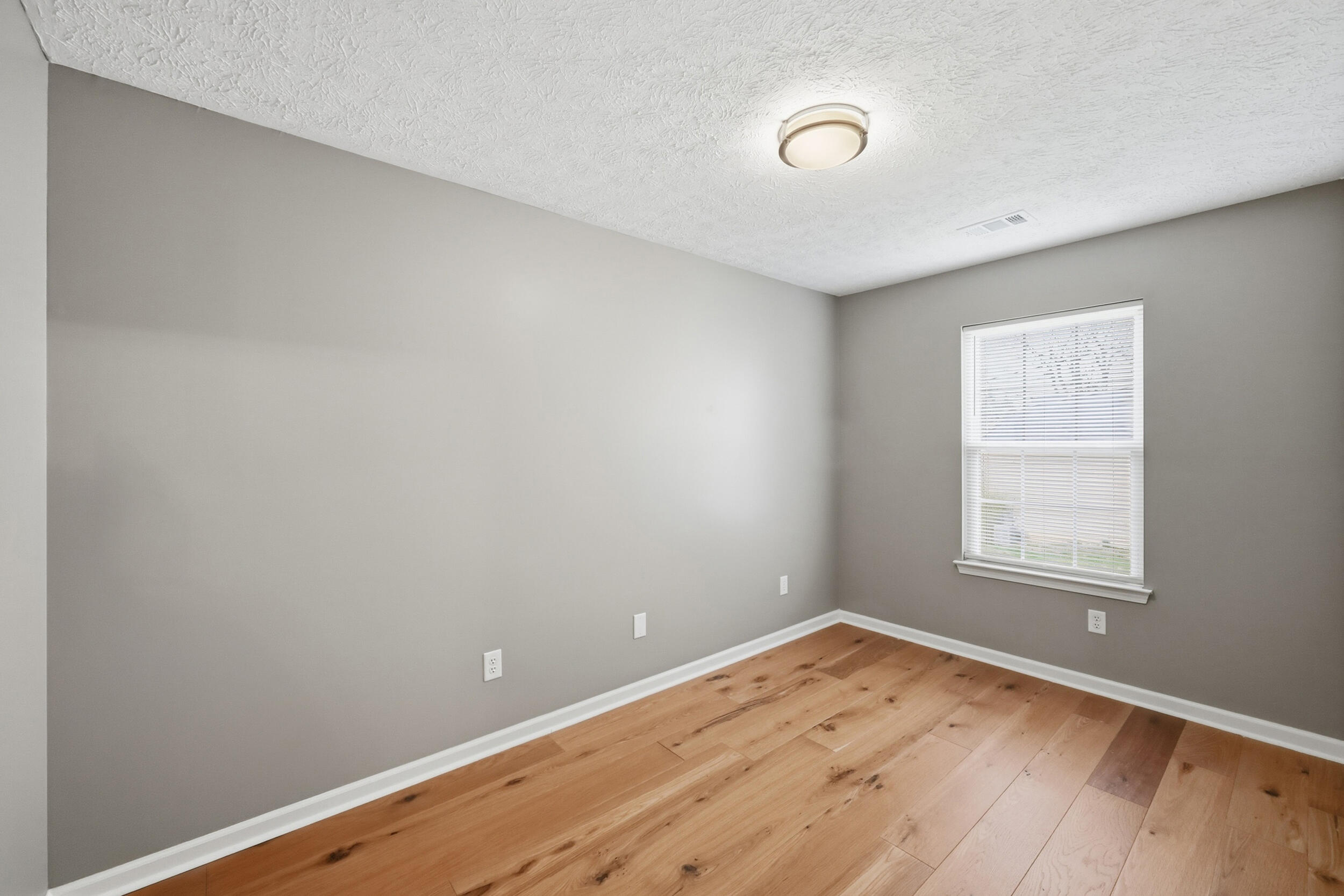 3365 Squire Creek Way Property Photo 18