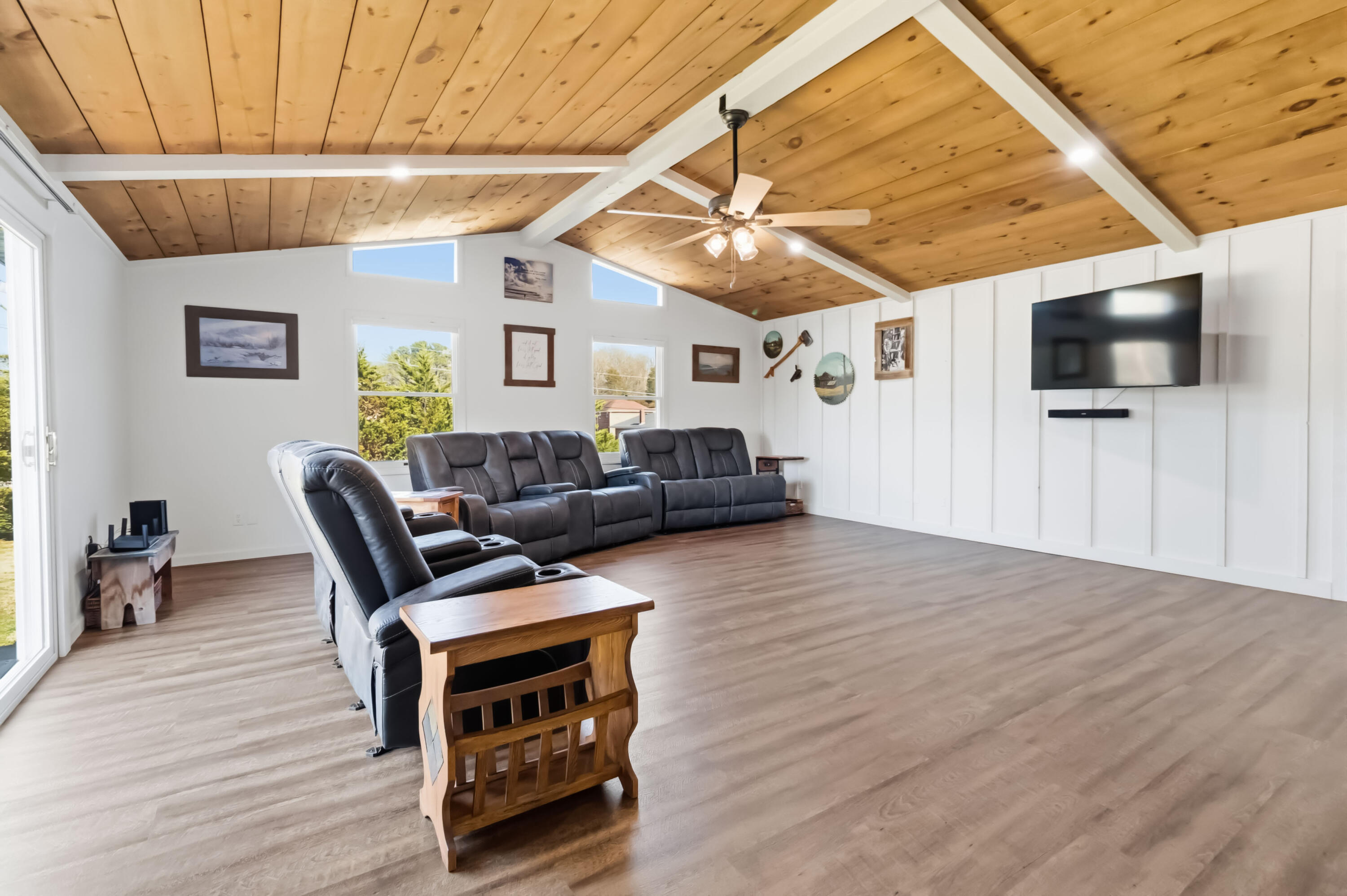 102 Cliffside Drive Property Photo 6