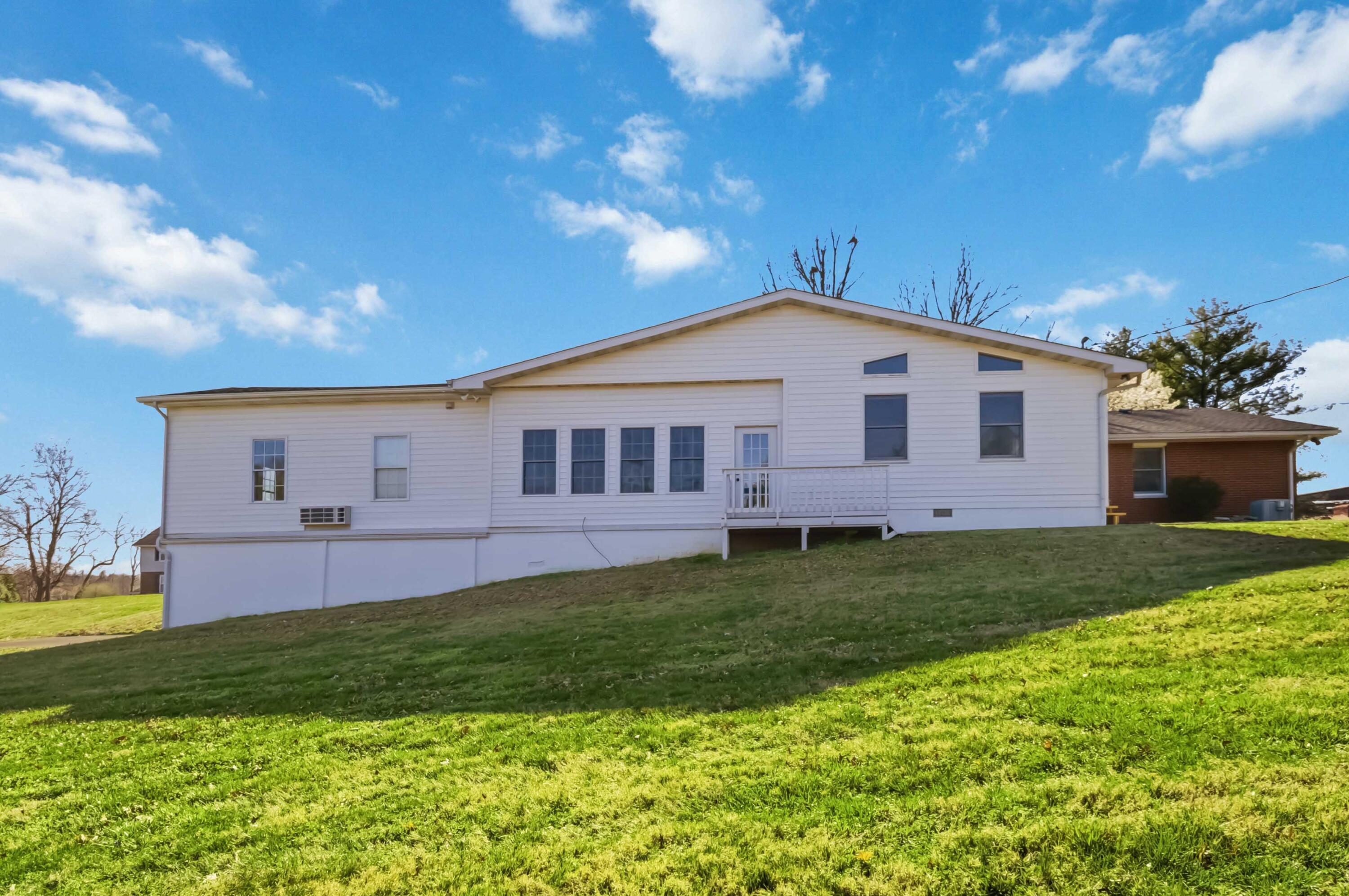 102 Cliffside Drive Property Photo 49