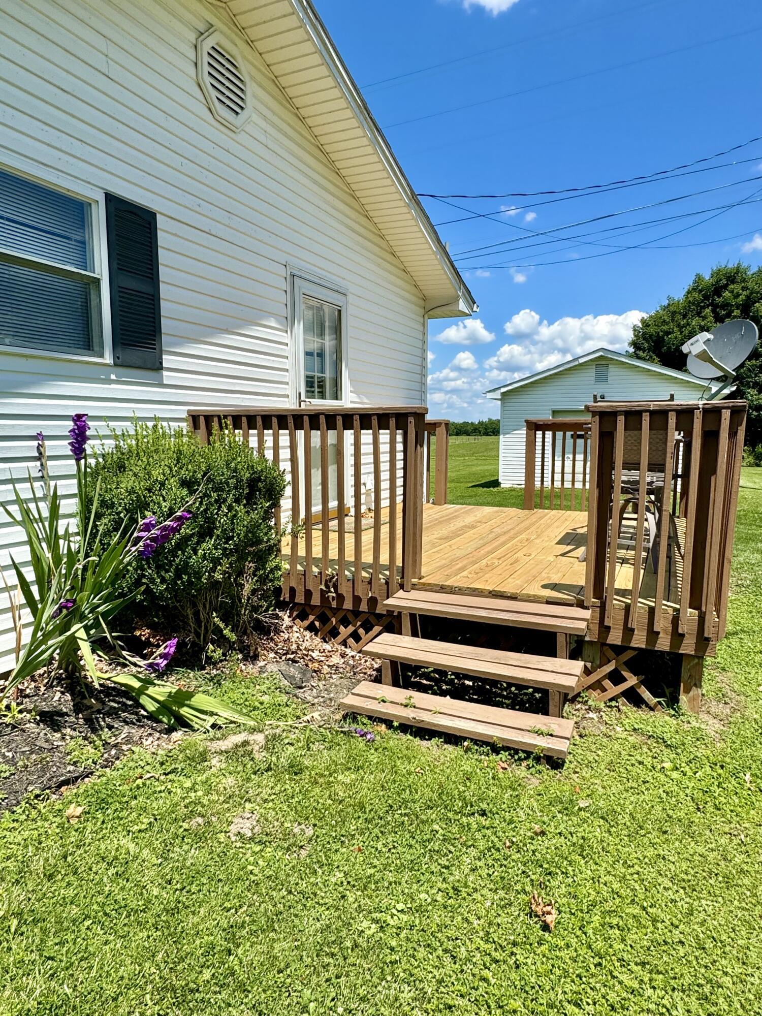 6658 Ky-10 Property Photo 3