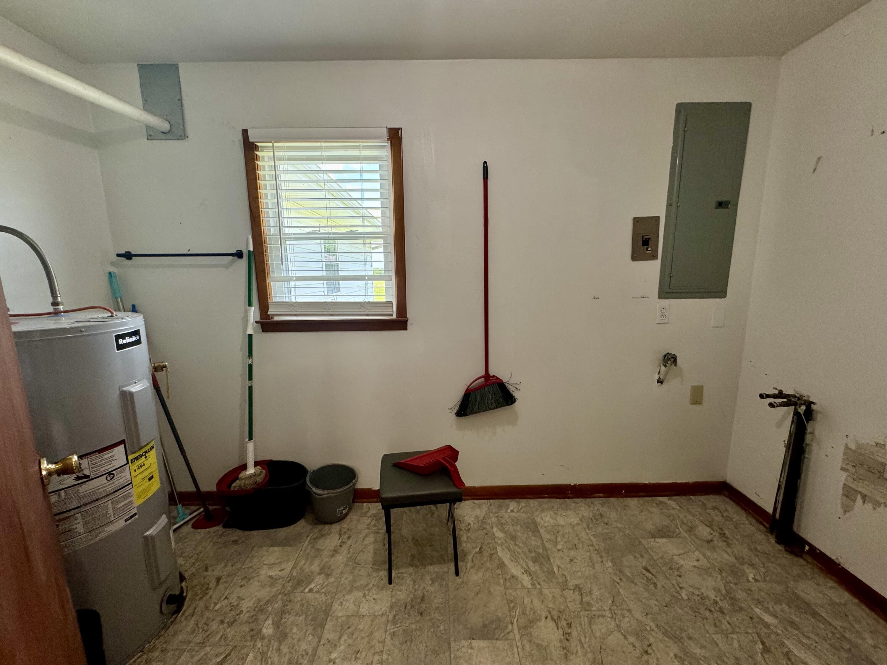 6658 Ky-10 Property Photo 12
