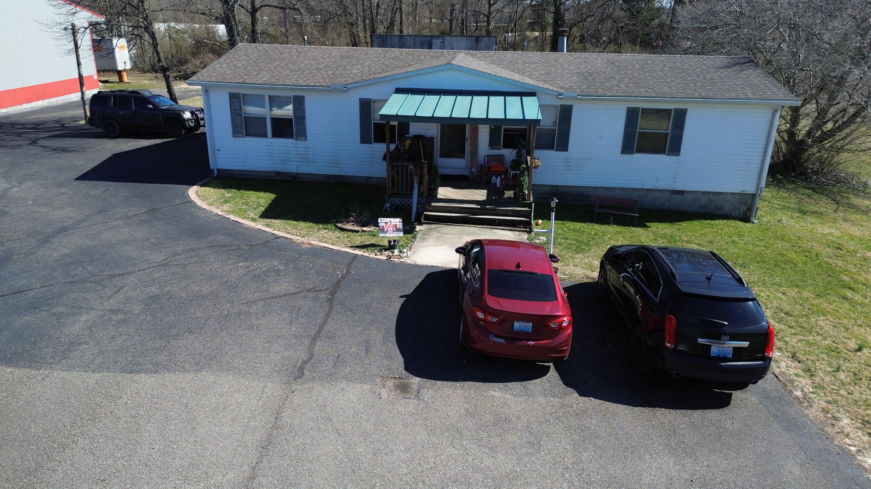 202 S Stewart Road Property Photo 9