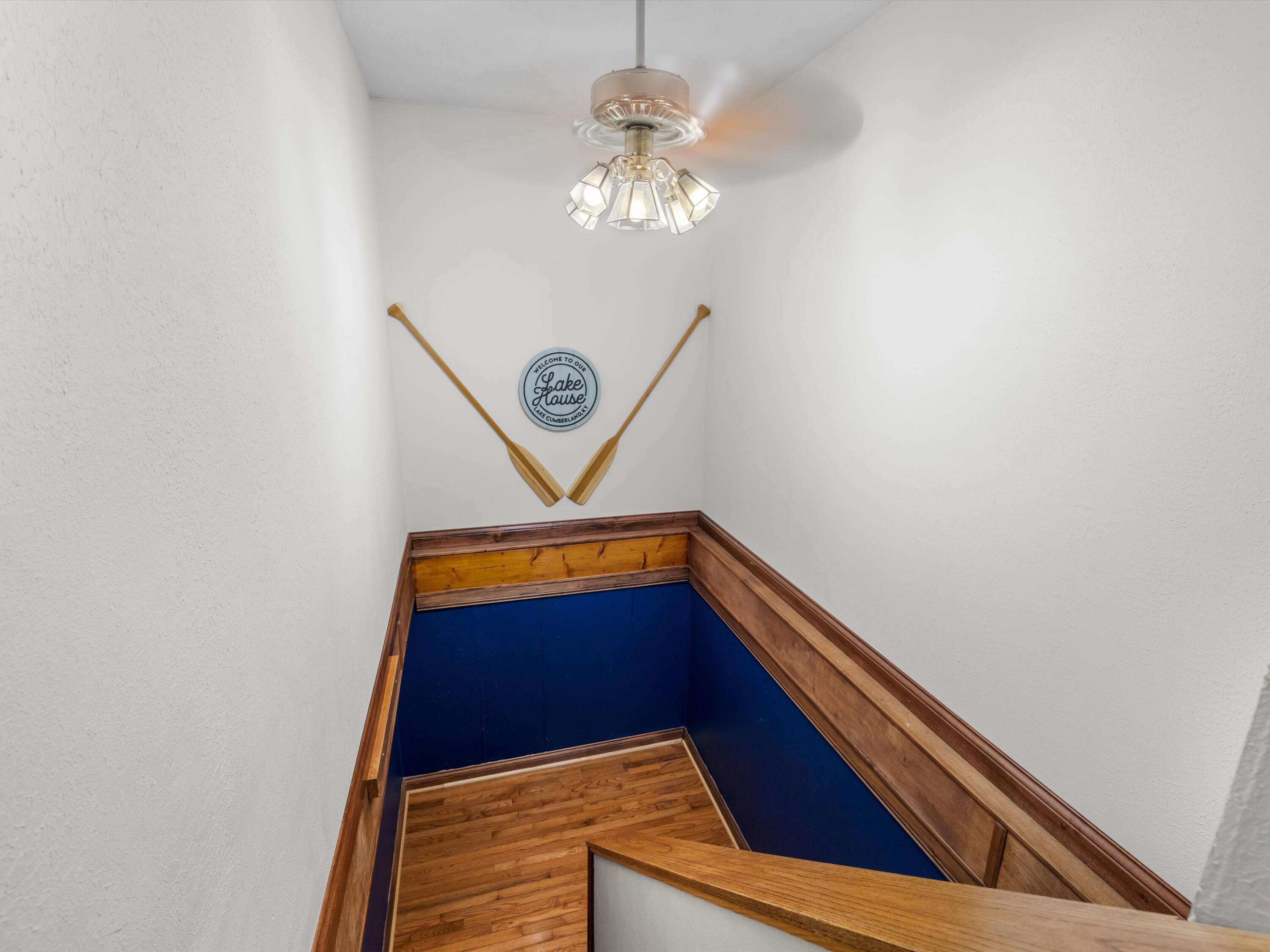 389 Lakeview Drive Property Photo 44