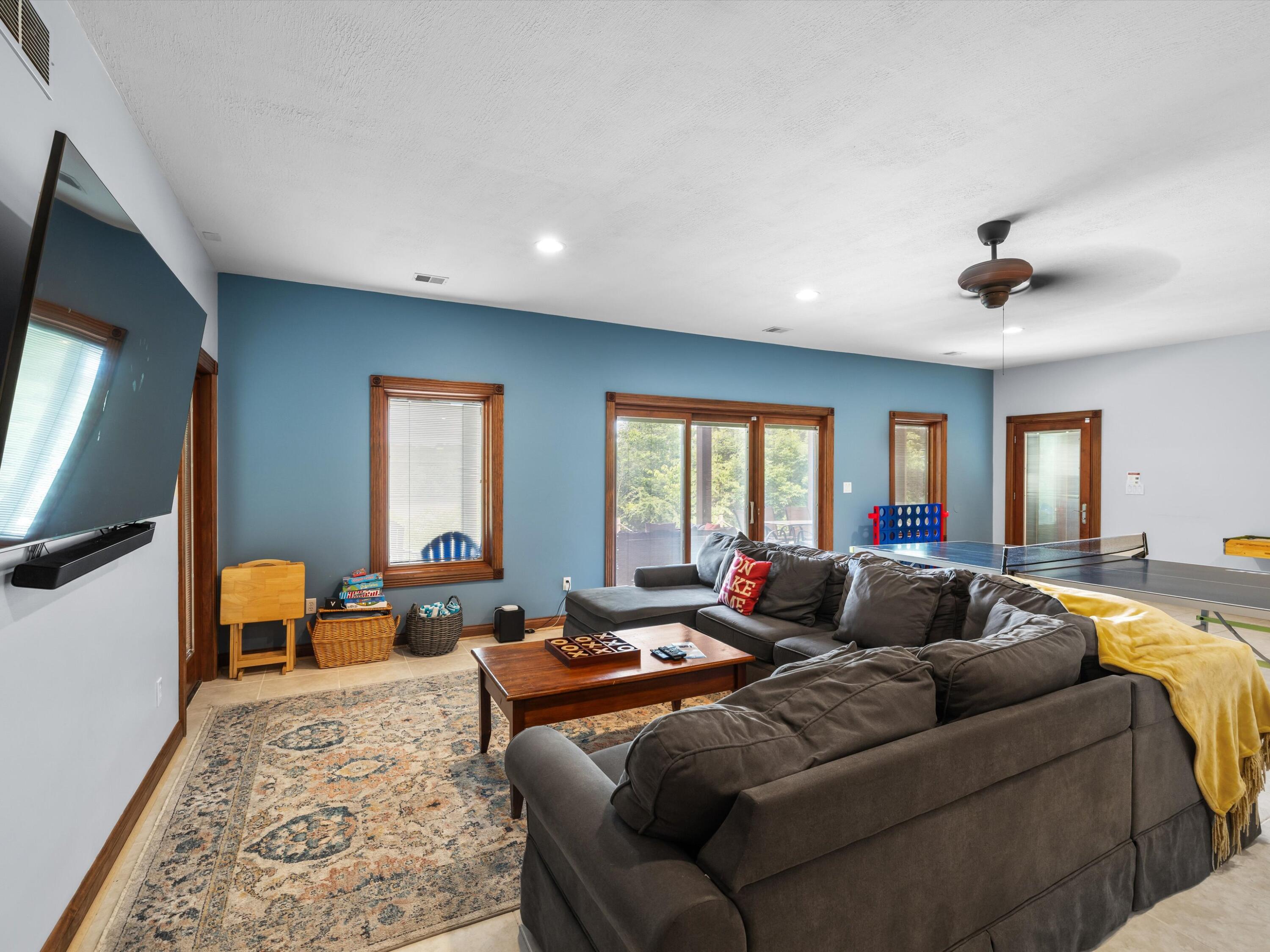 389 Lakeview Drive Property Photo 60