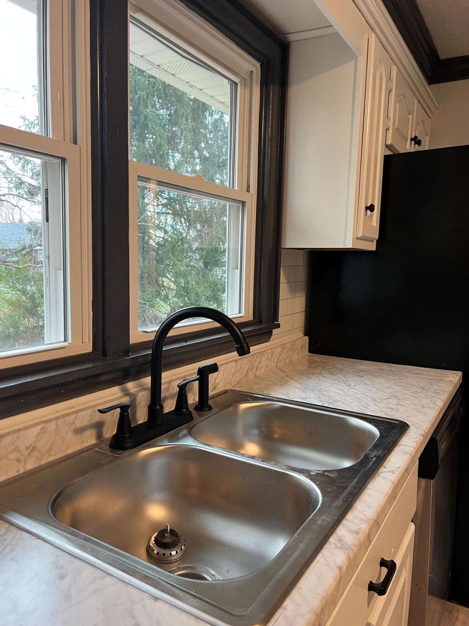 50 Richards Drive Property Photo 11