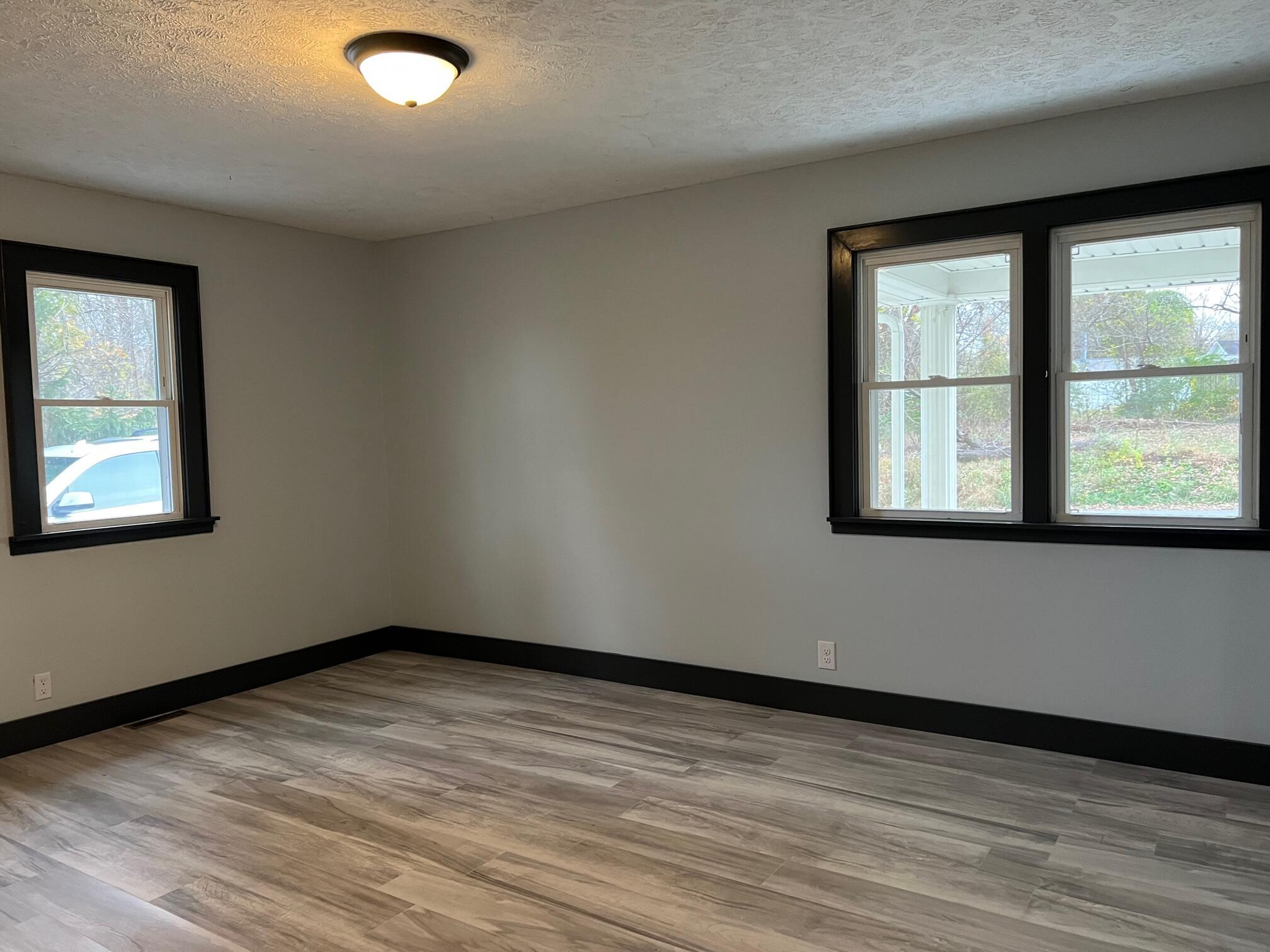 50 Richards Drive Property Photo 18