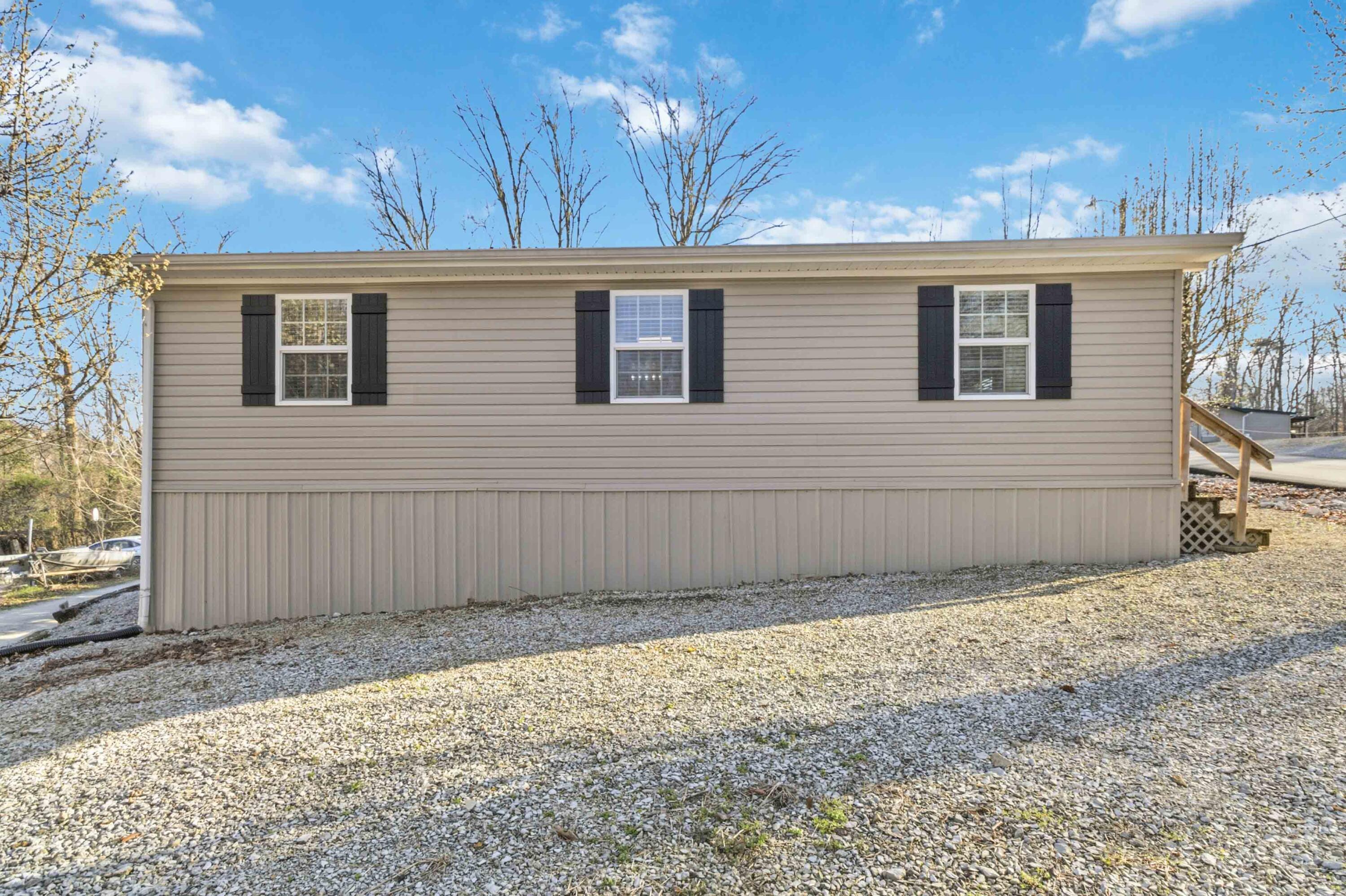 1954 Jasper Bend Road Property Photo 24