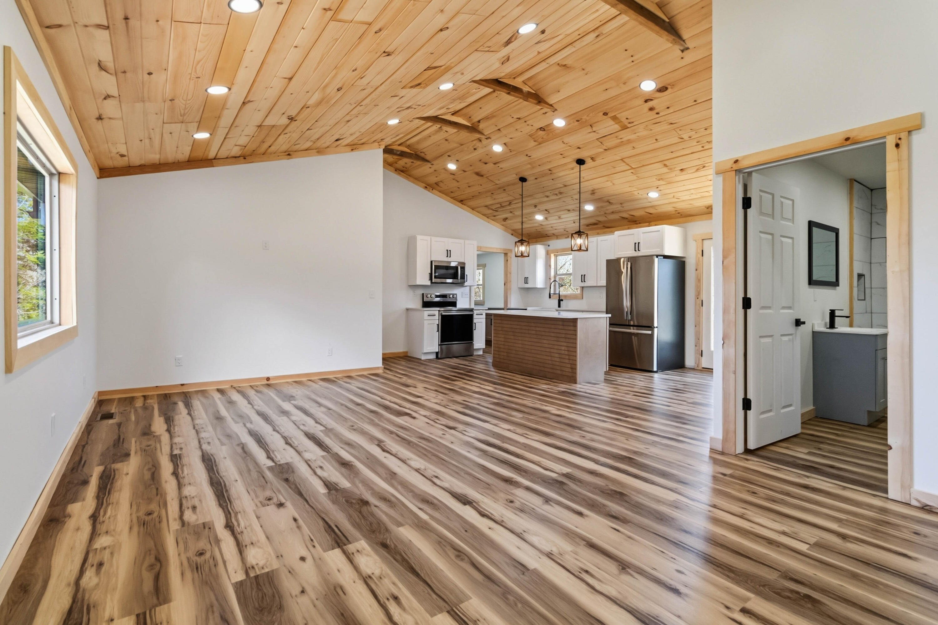 4249 State Highway 1651 Property Photo 20