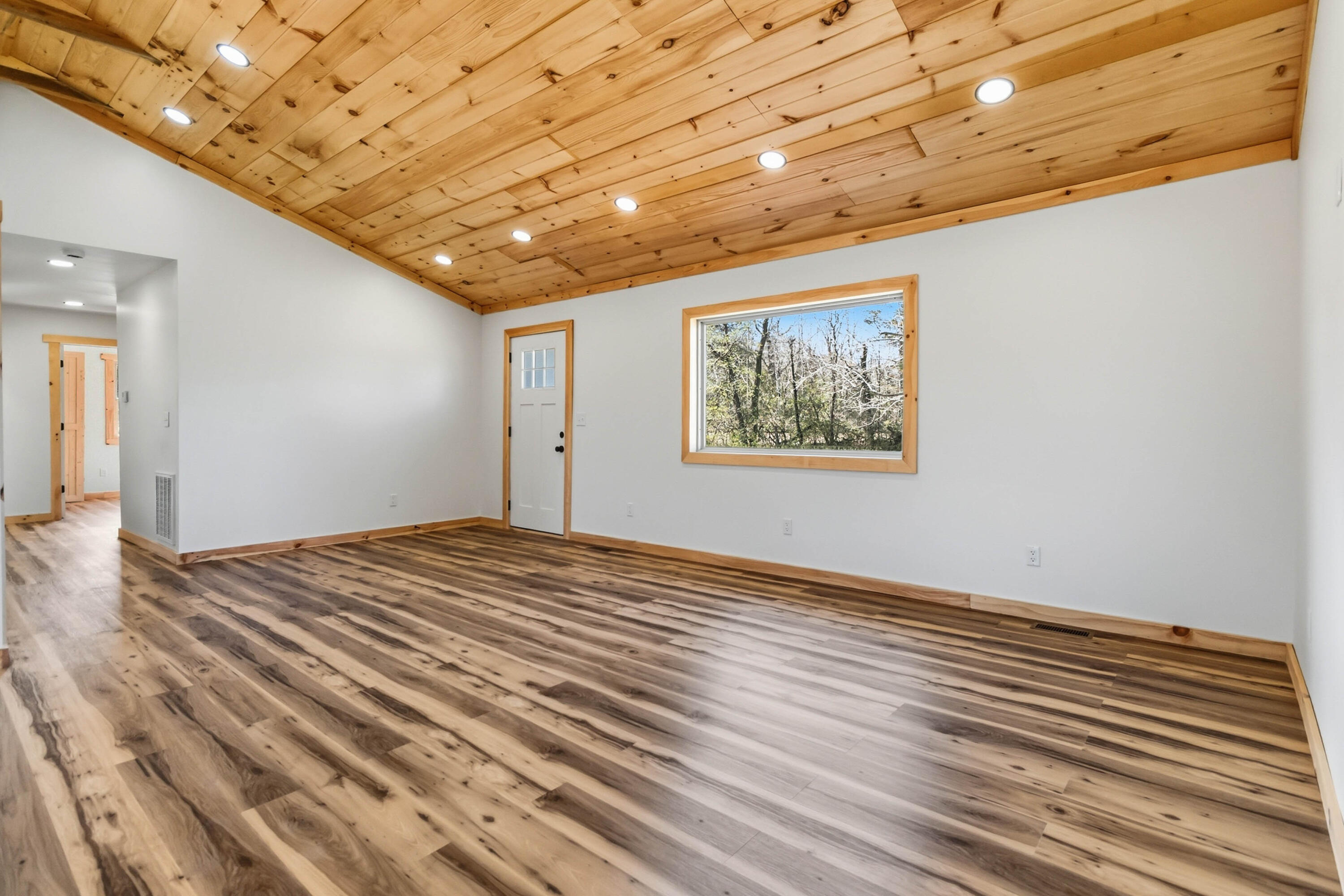 4249 State Highway 1651 Property Photo 21