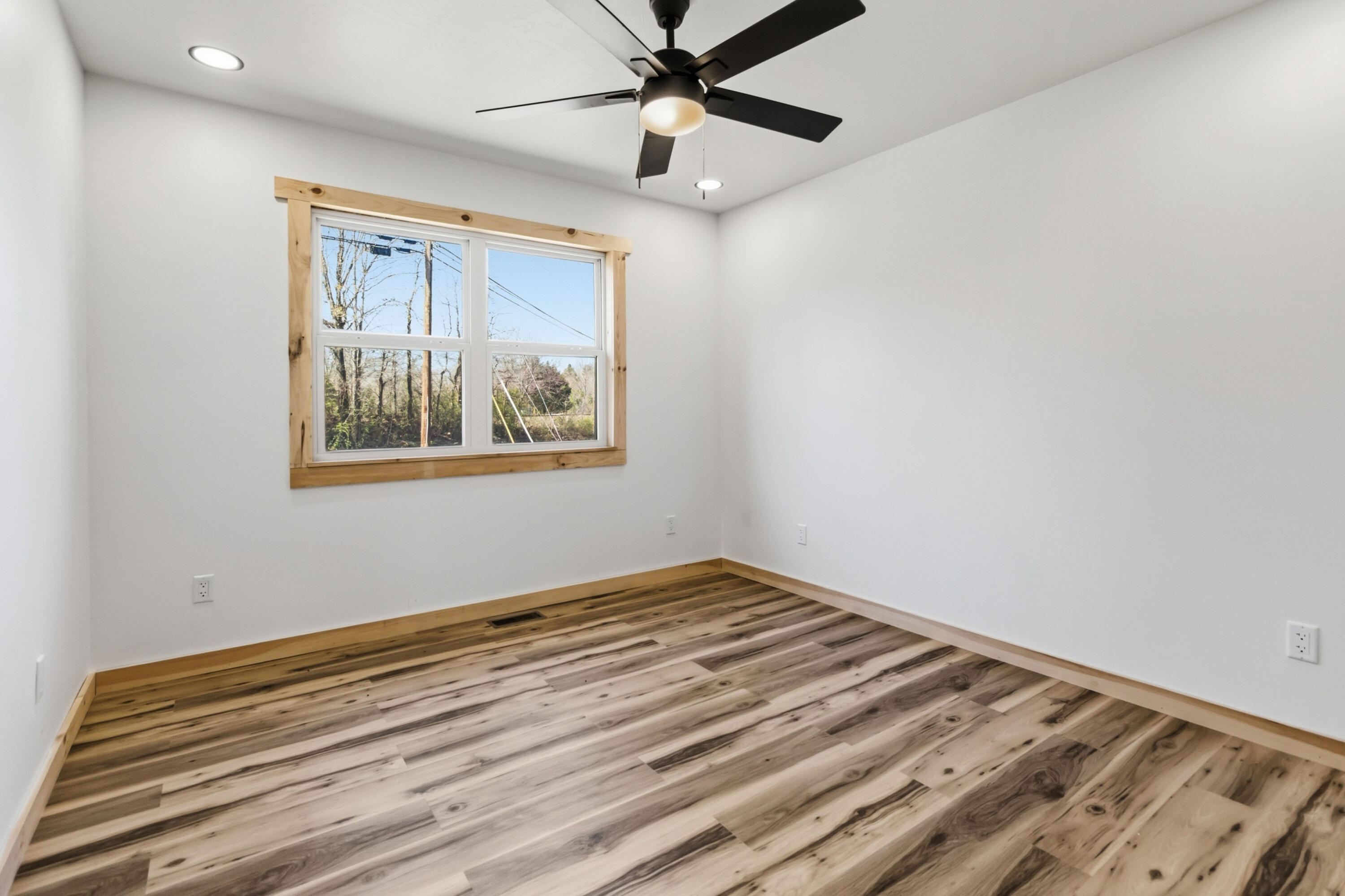 4249 State Highway 1651 Property Photo 32
