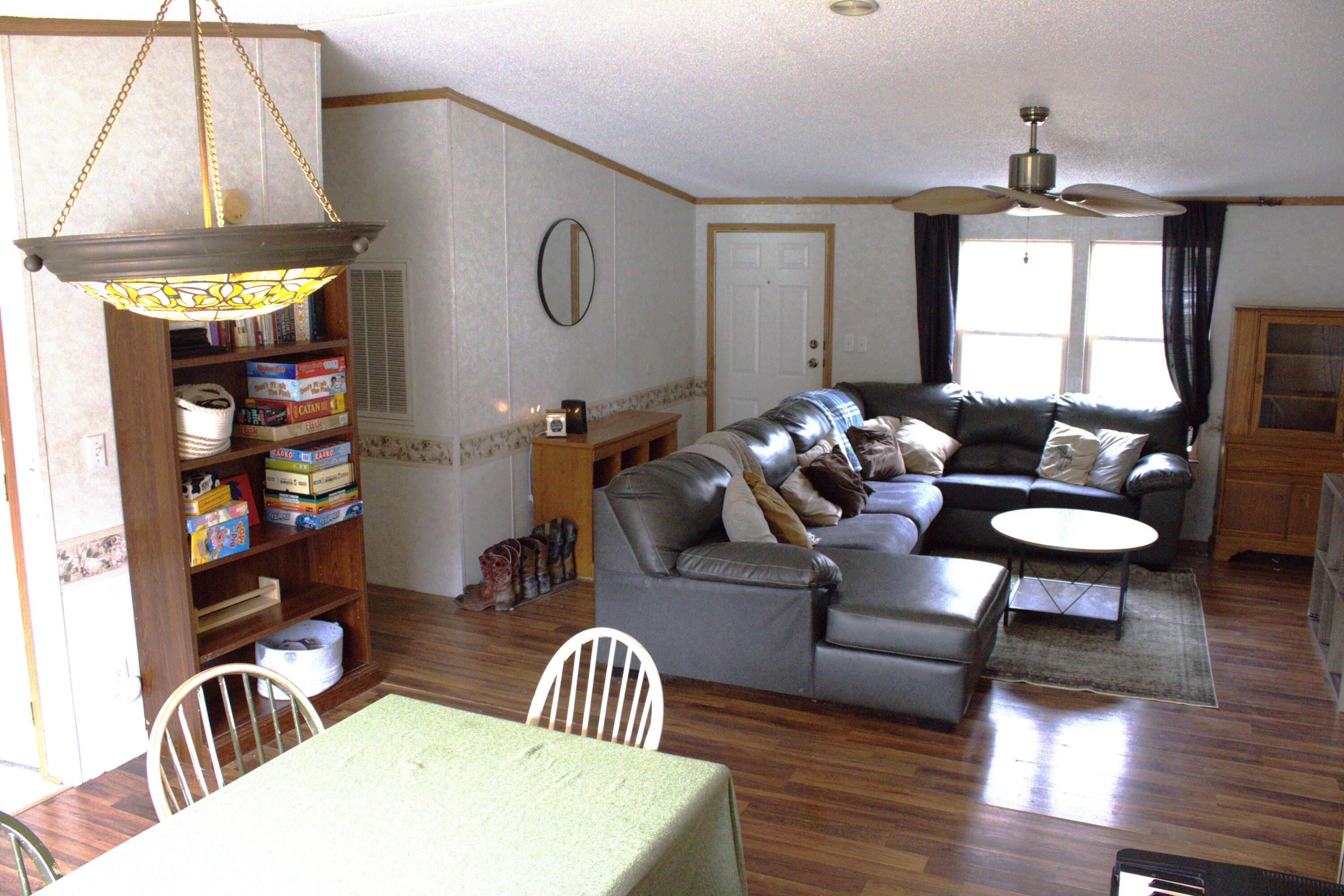 2864 Scrubgrass Road Property Photo 5