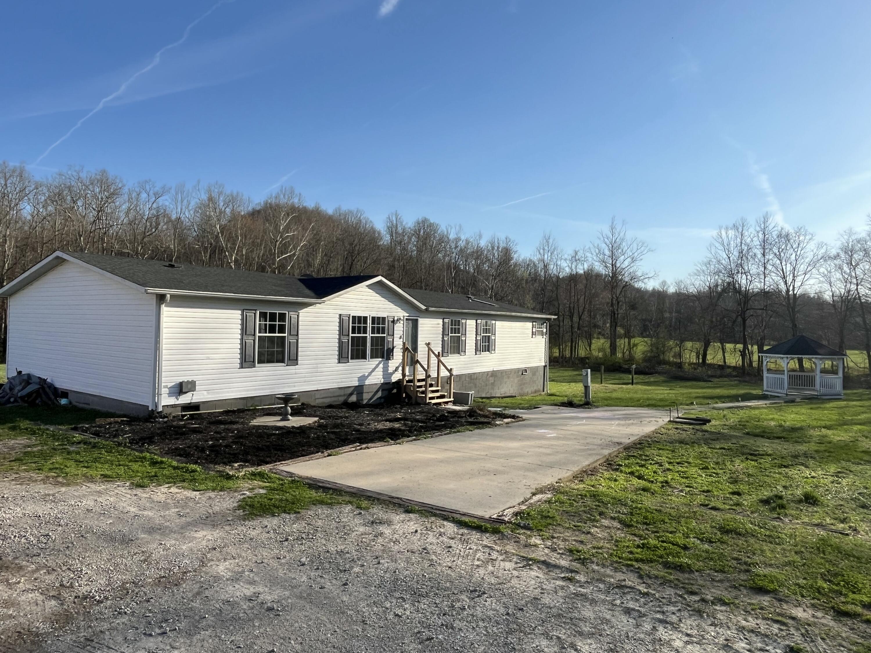 2864 Scrubgrass Road Property Photo 44