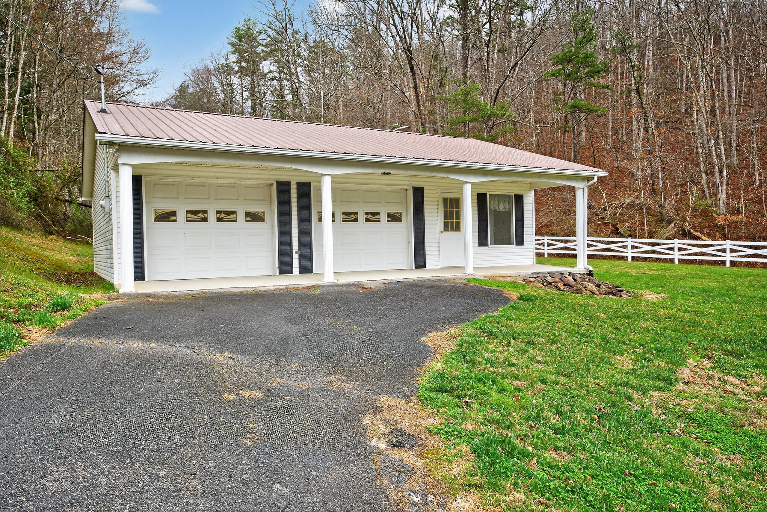 8076 Ky-638 Property Photo 26