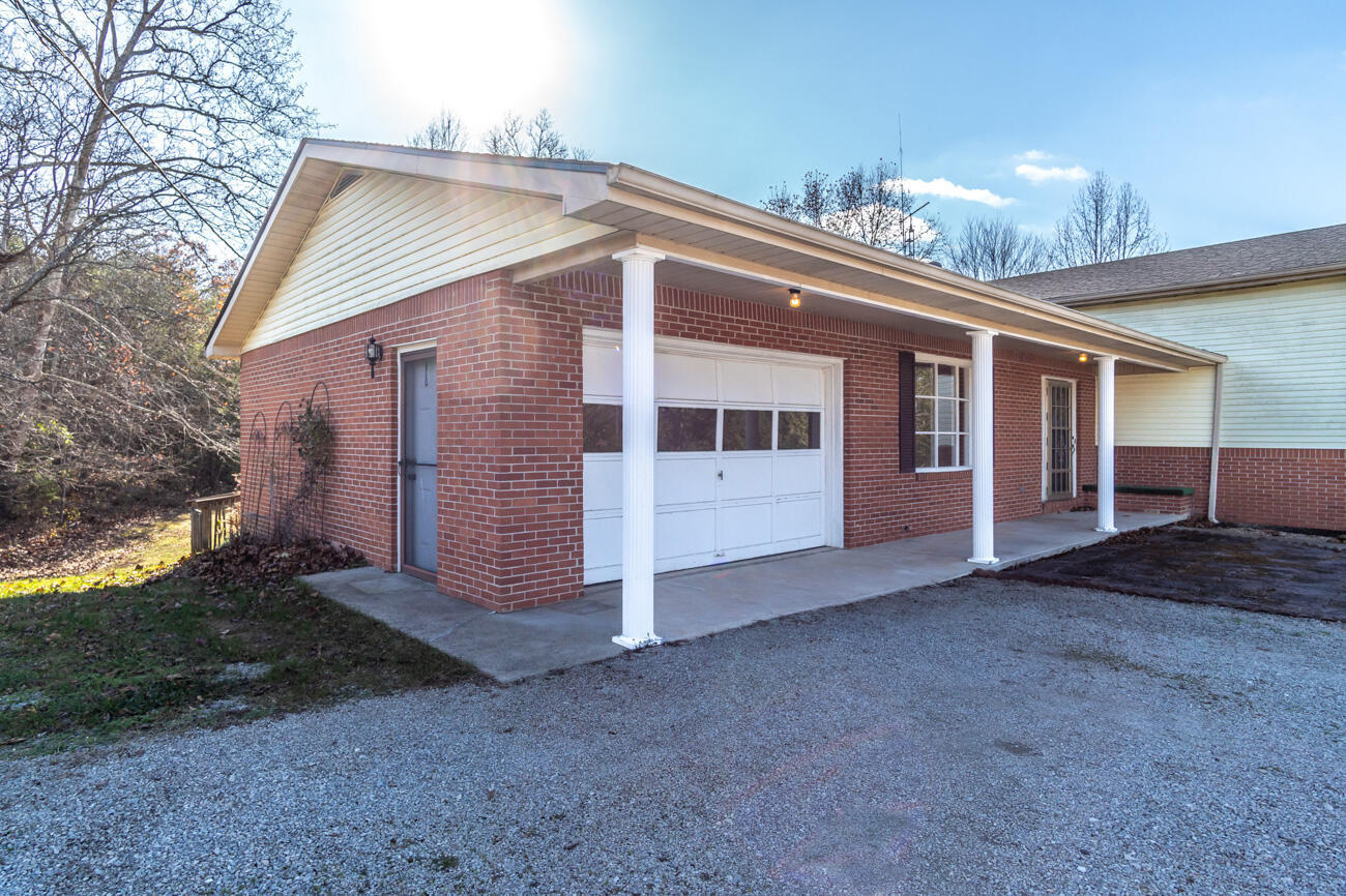 1433 Gravel Lick Branch Road Property Photo 25