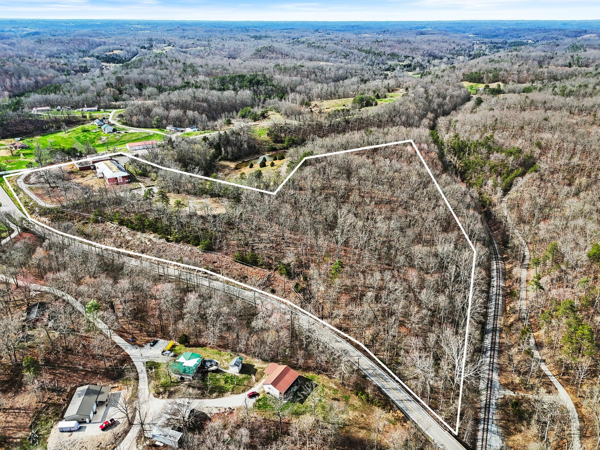 6930 Winchester Road Property Photo 1