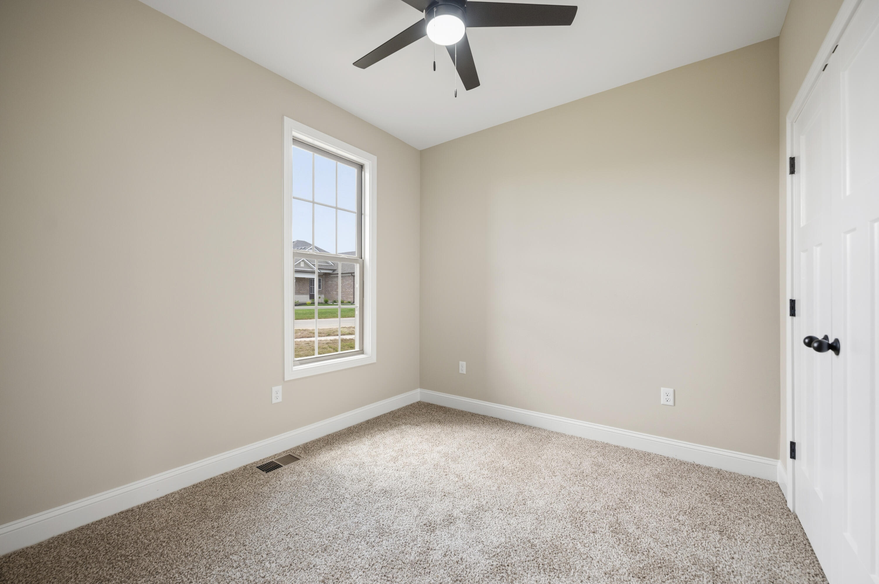 103 Dawn Court Property Photo 33