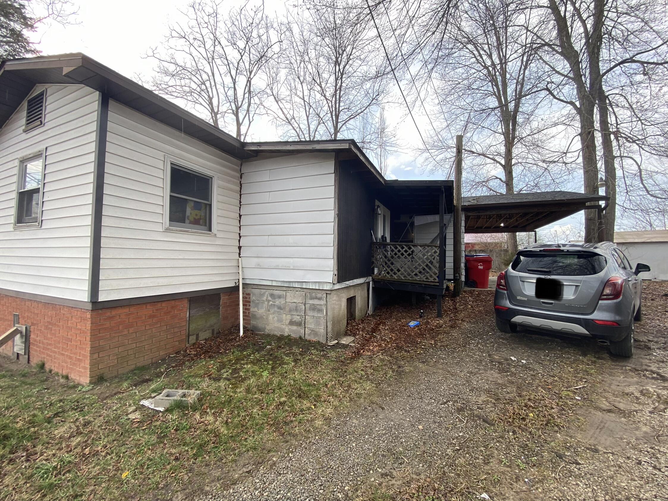 159 And 163 Peggy Lane Property Photo 4