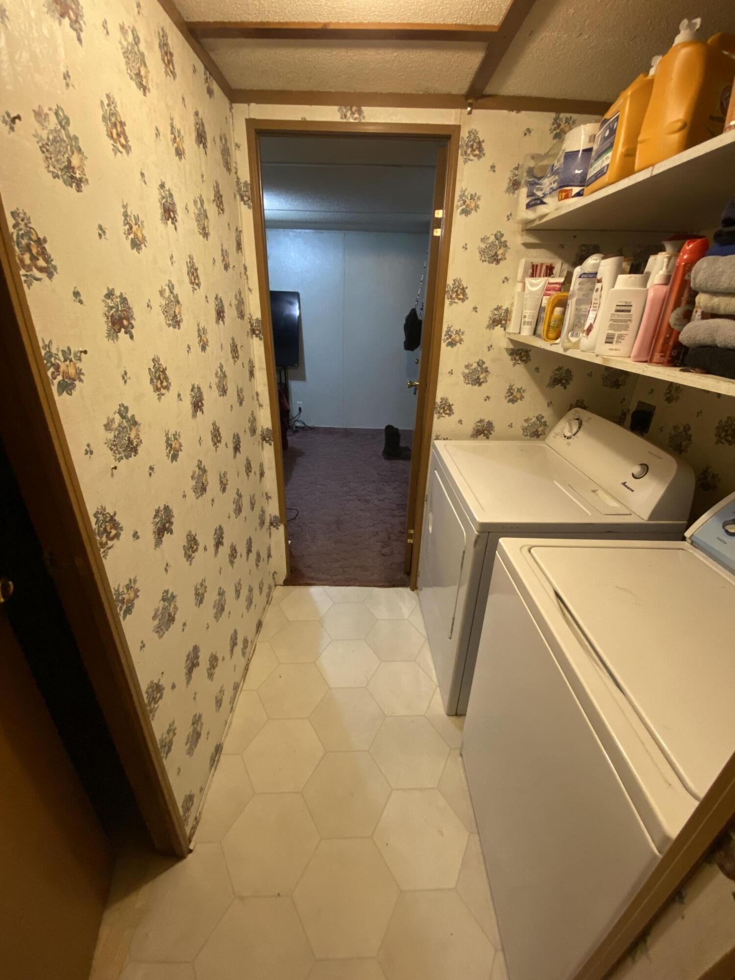 159 And 163 Peggy Lane Property Photo 20