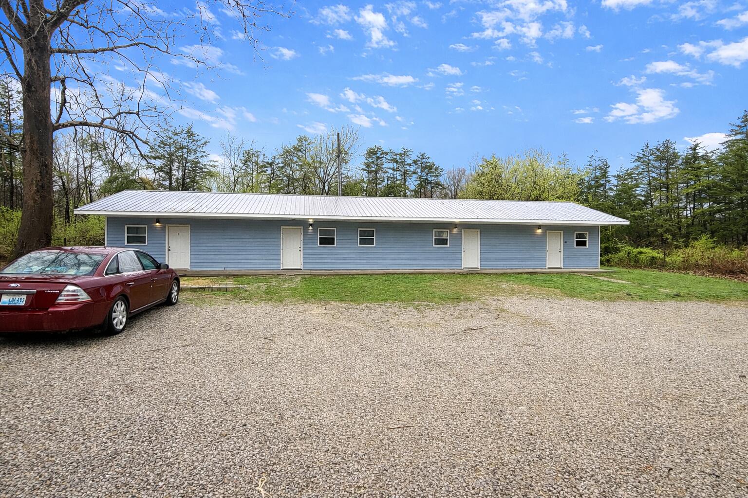 67 Old Cal Hl Road Property Photo 1