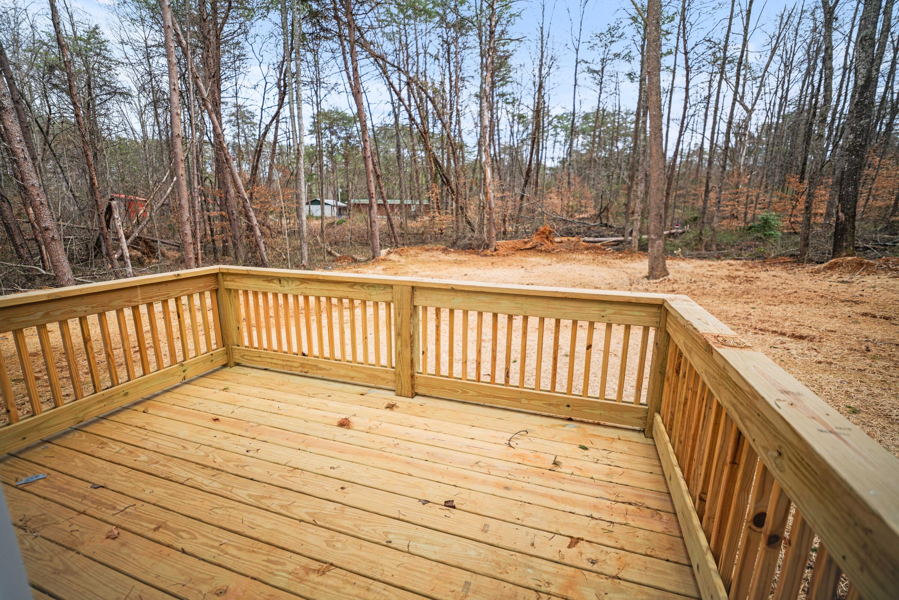 221 Pine Tree Circle Drive Property Photo 39