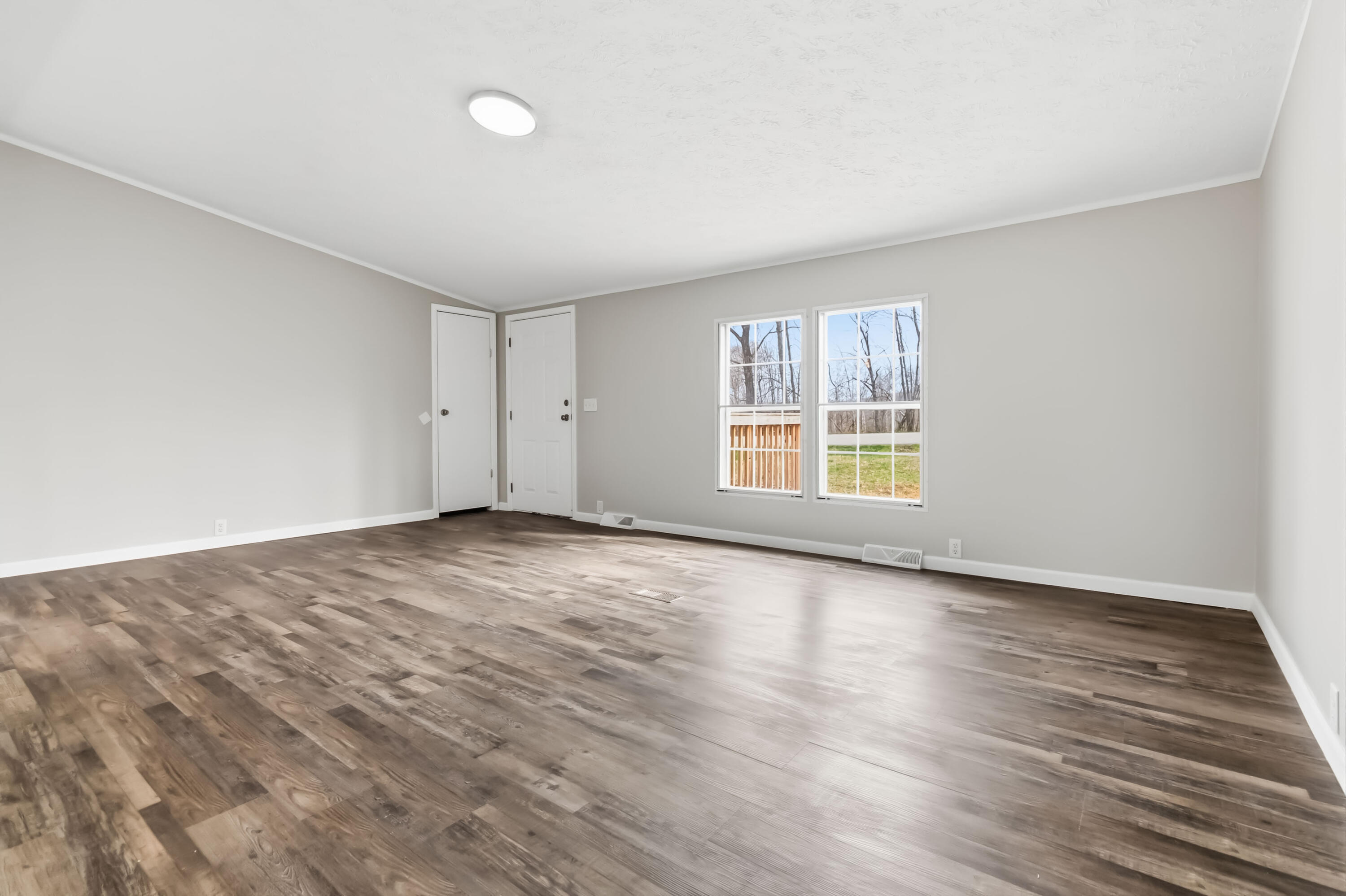 2178 Adams Road Property Photo 11