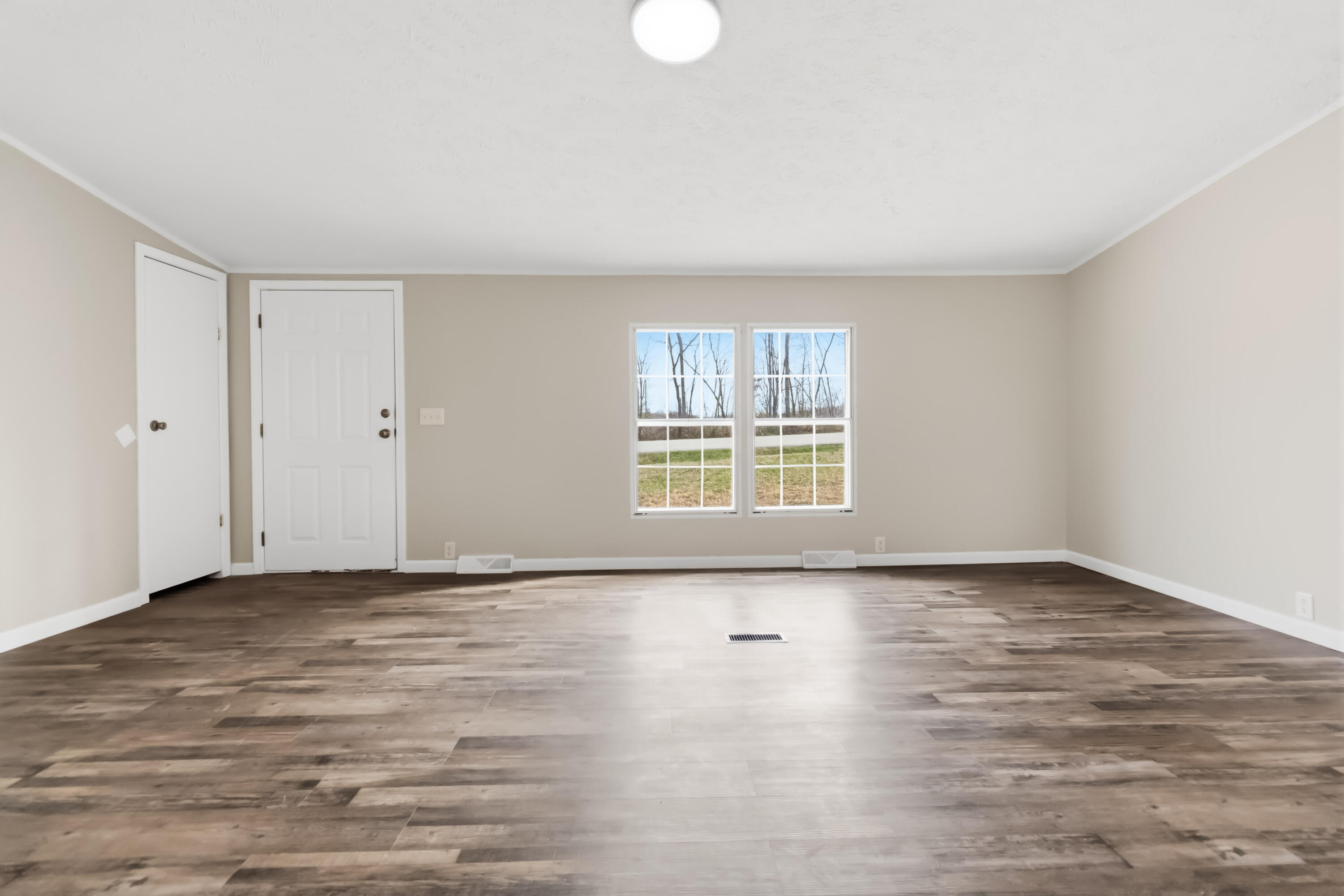 2178 Adams Road Property Photo 12