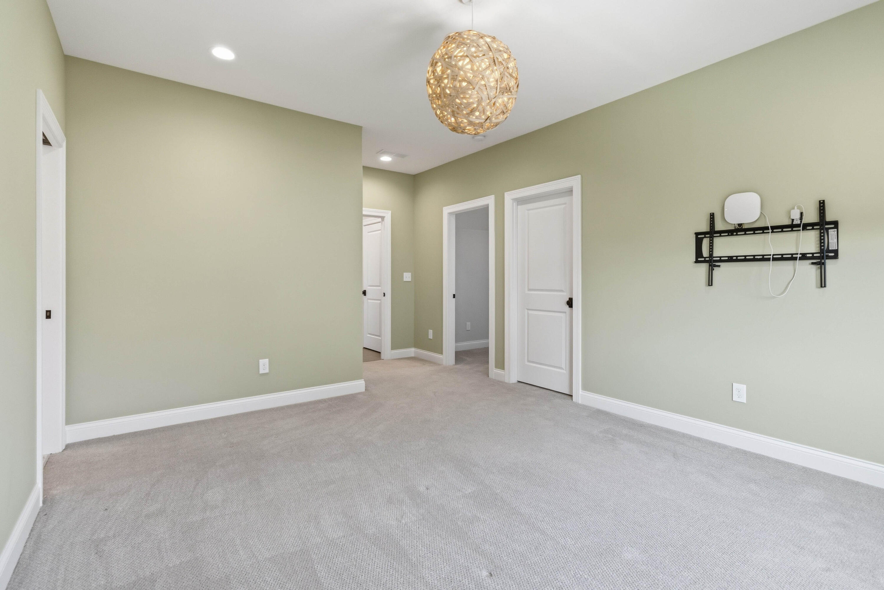 2584 Cayman Heights Property Photo 41