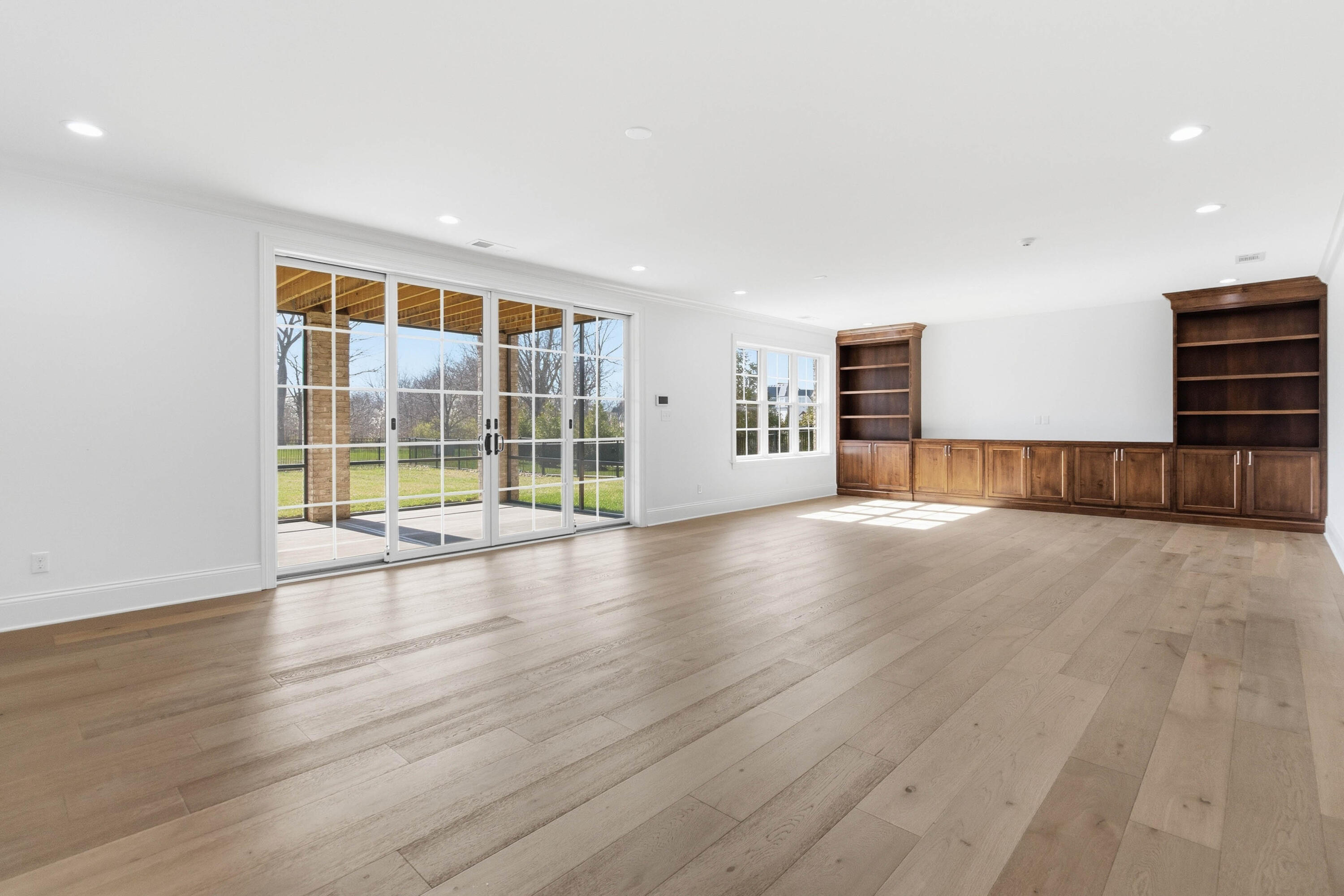 2584 Cayman Heights Property Photo 44