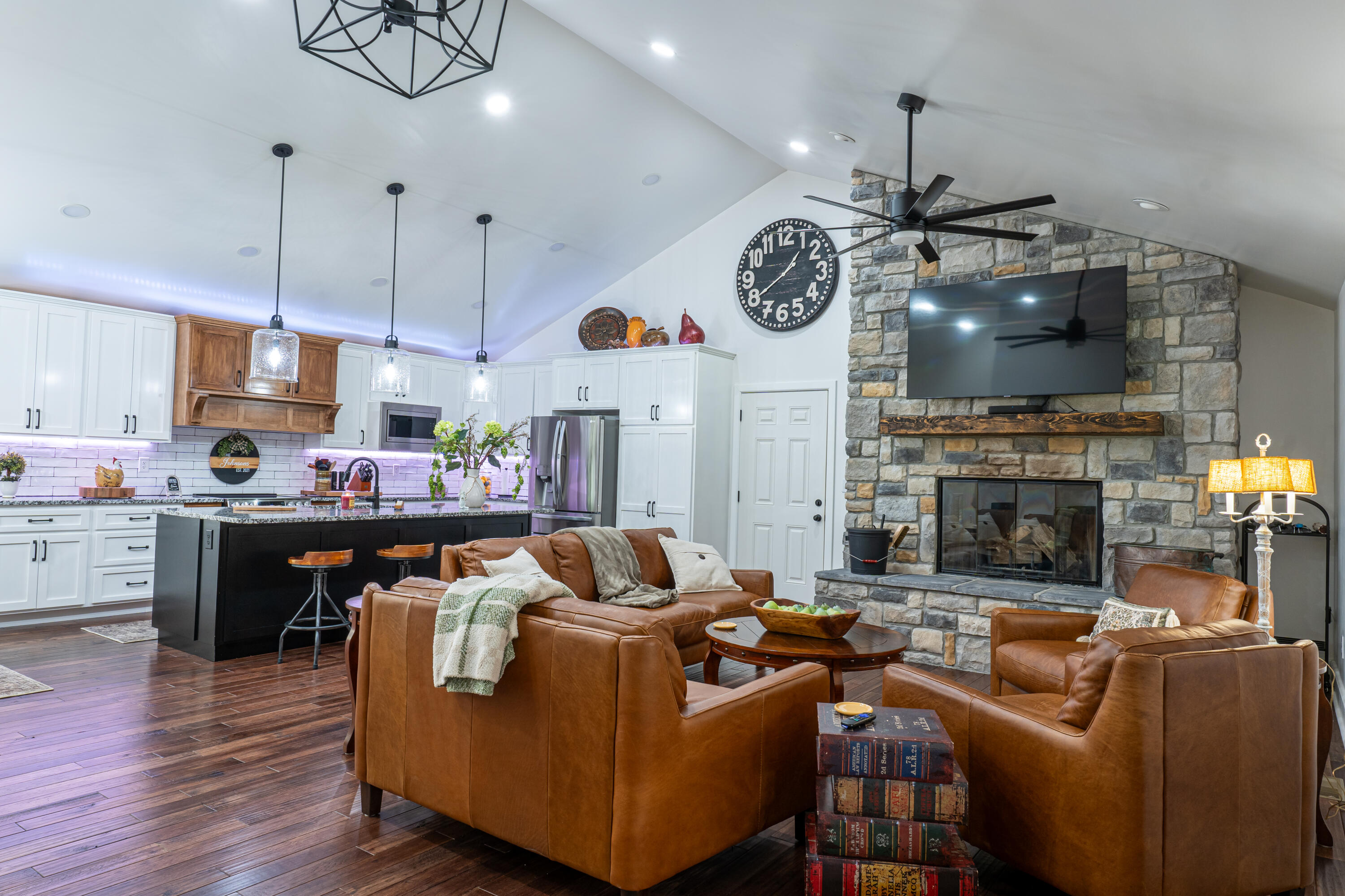 714 Grassy Branch Property Photo 8