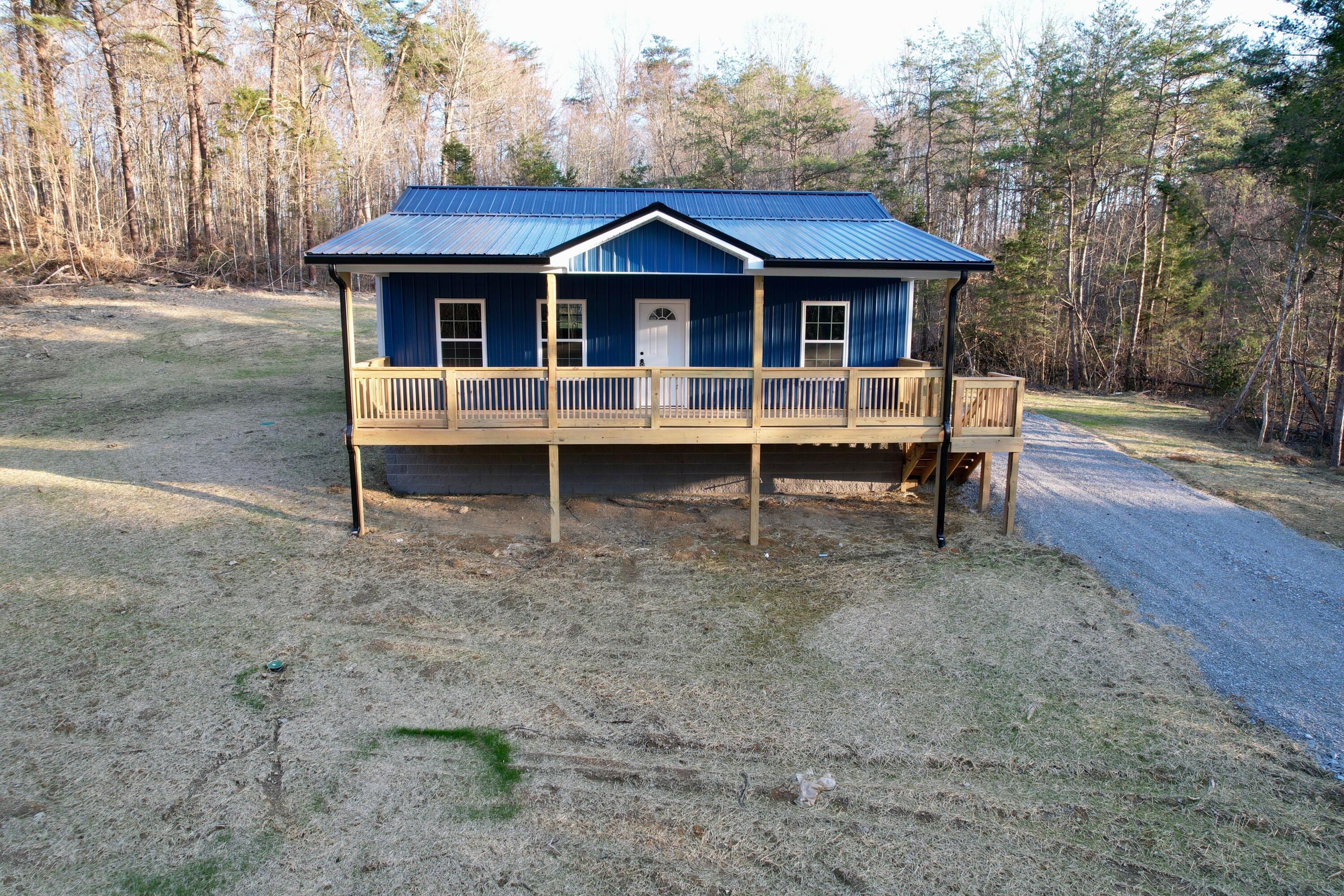 769 Pine Tree Road Property Photo 1