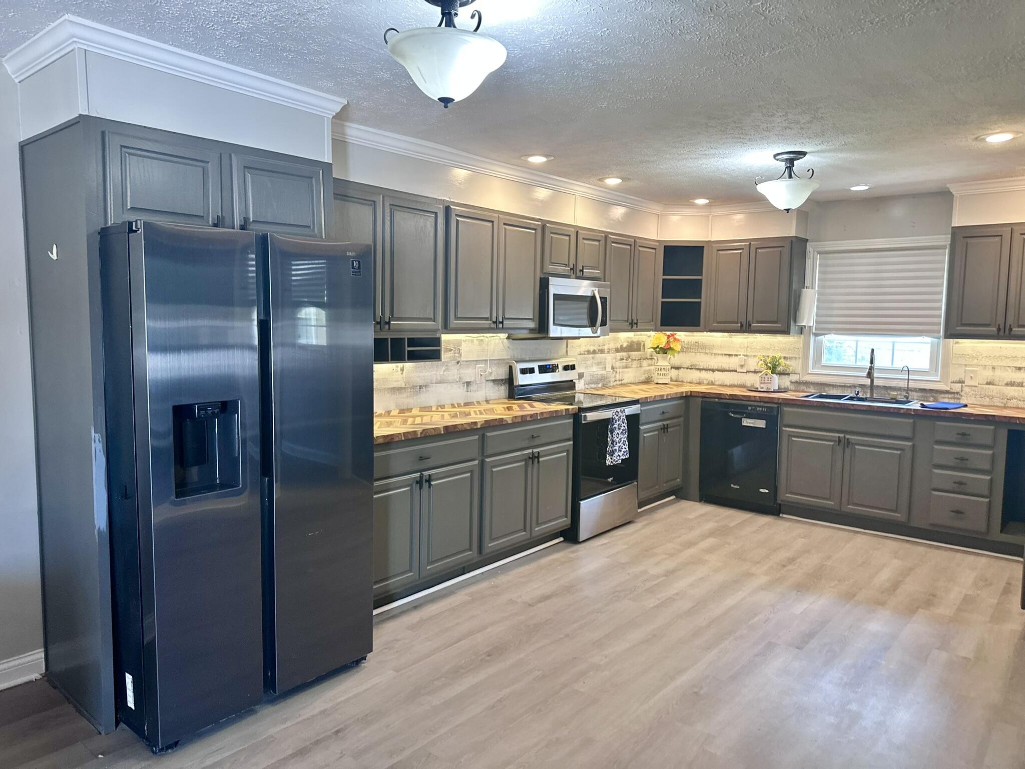 520 Pinoak Drive Property Photo 7
