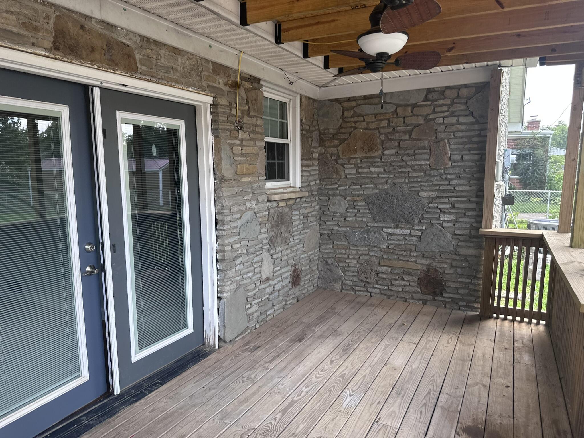 520 Pinoak Drive Property Photo 26