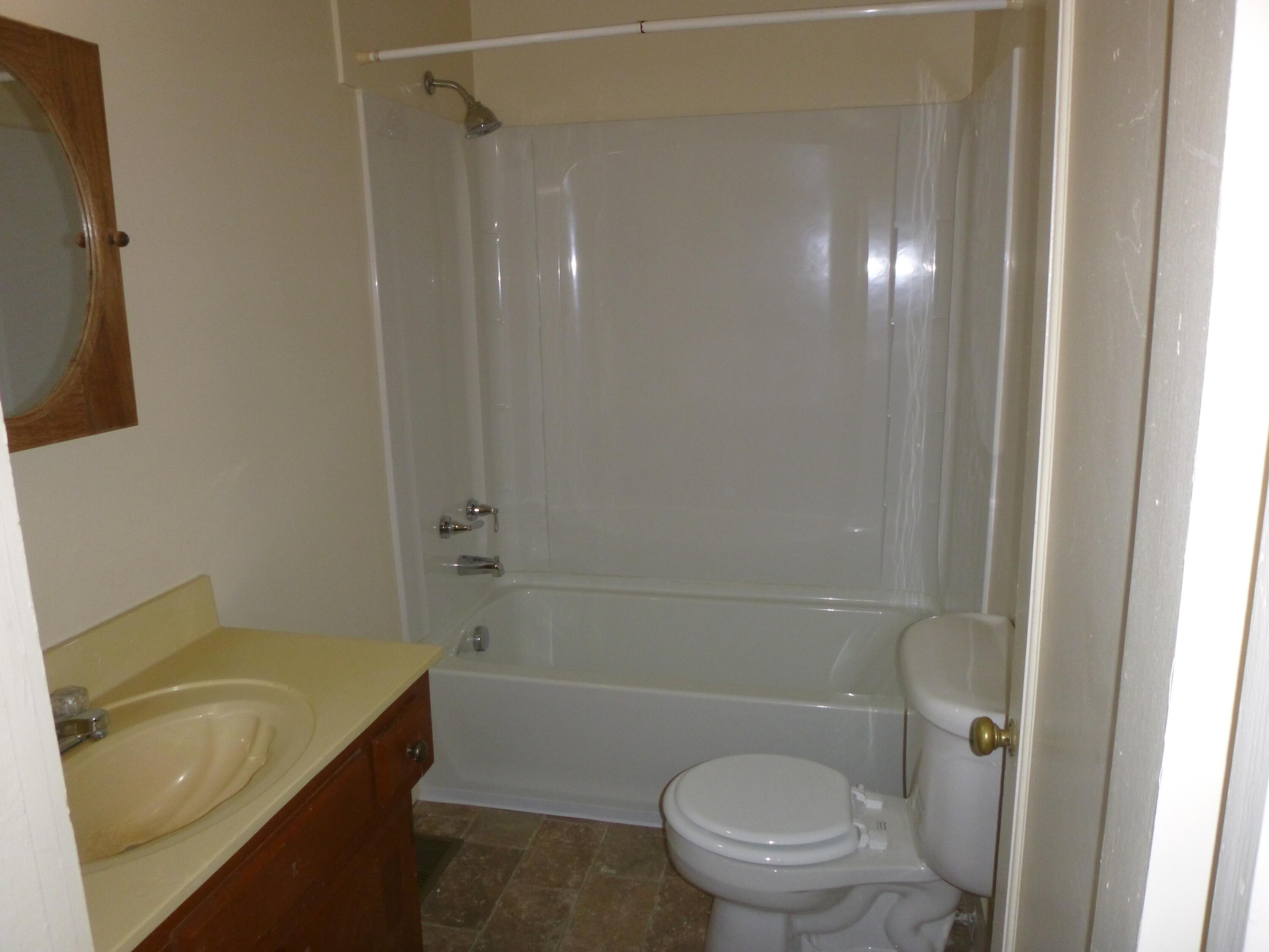 413 Logan Street Property Photo 7
