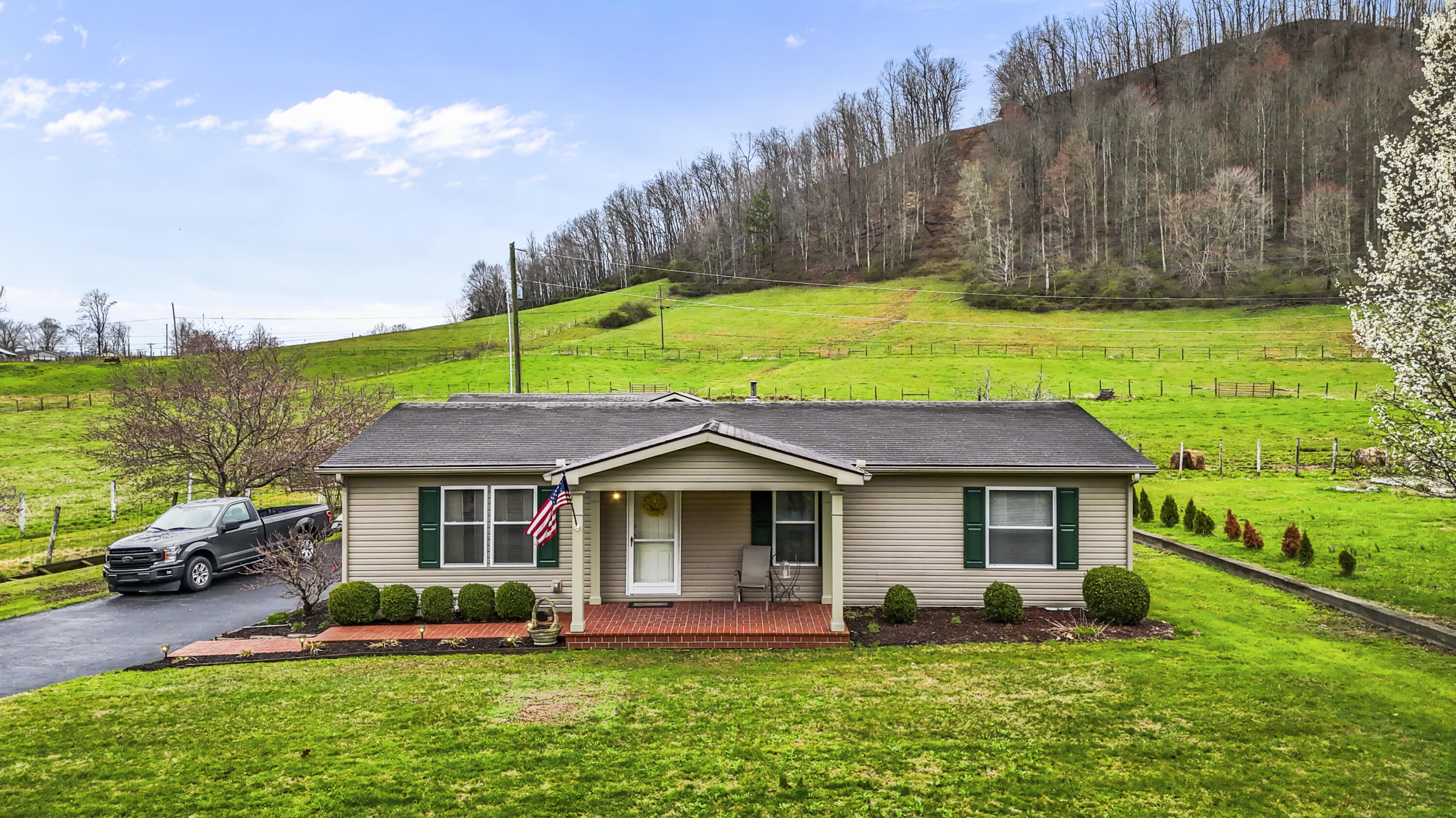 147 Clearfork Road Property Photo 5