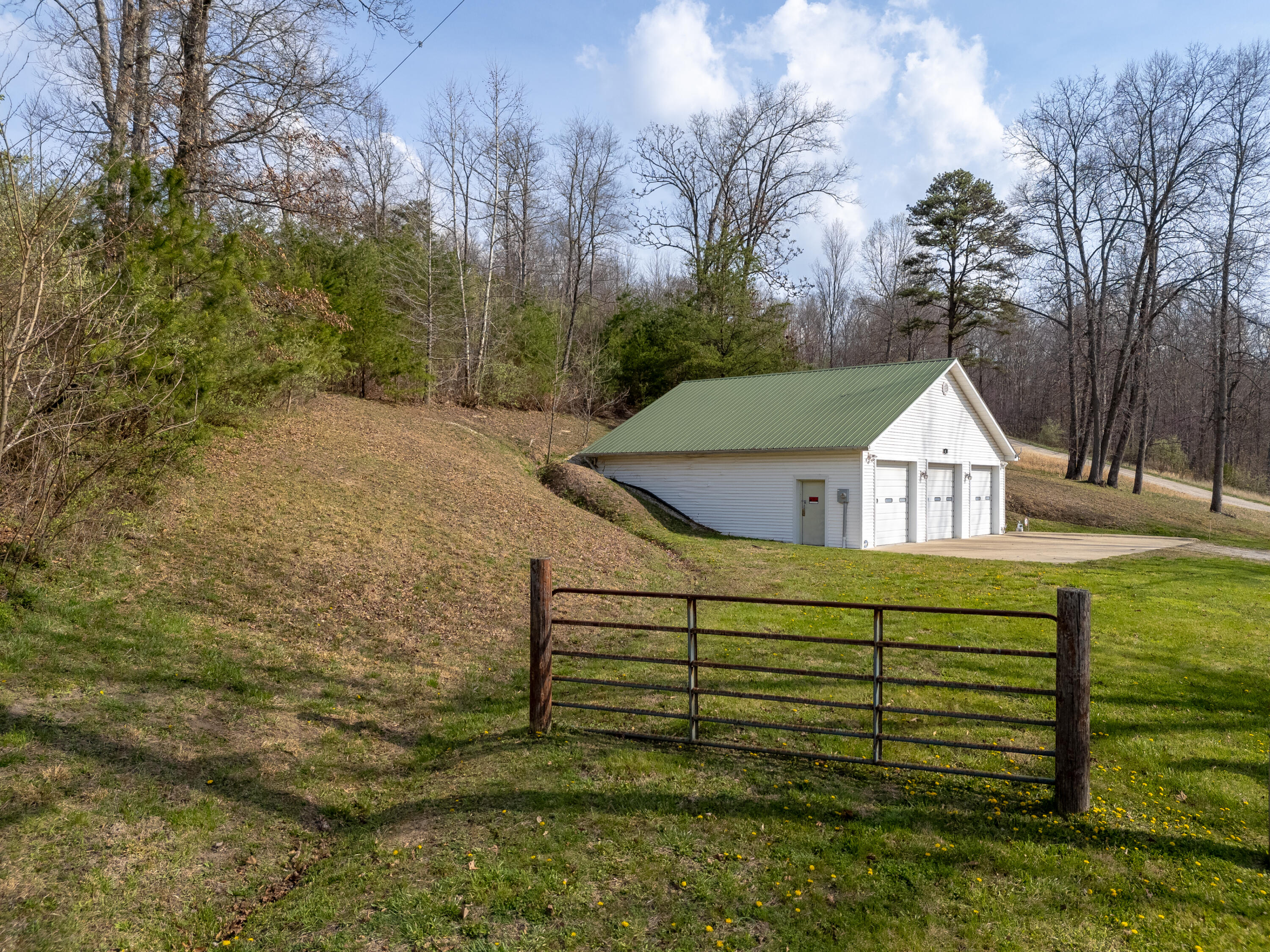 61 Blevins Hollow Property Photo 26
