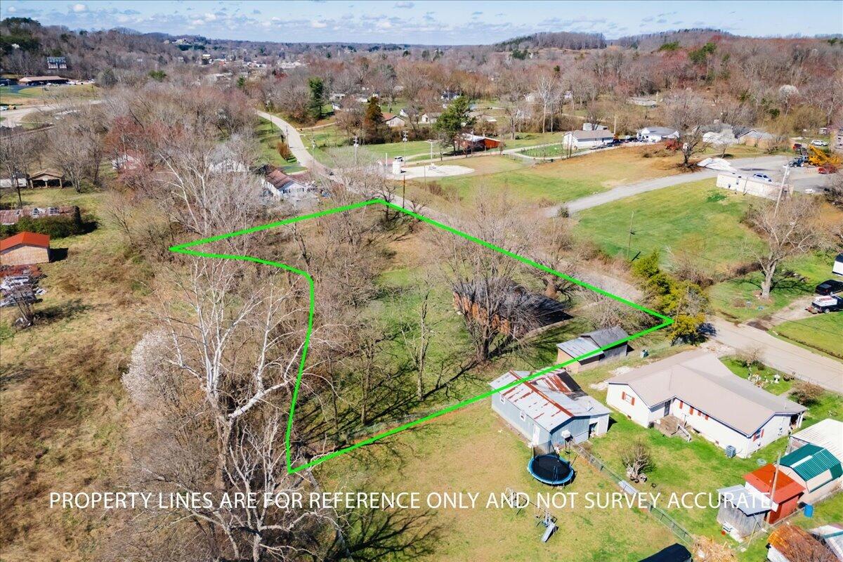 5989 Slate Lick Road Property Photo 4