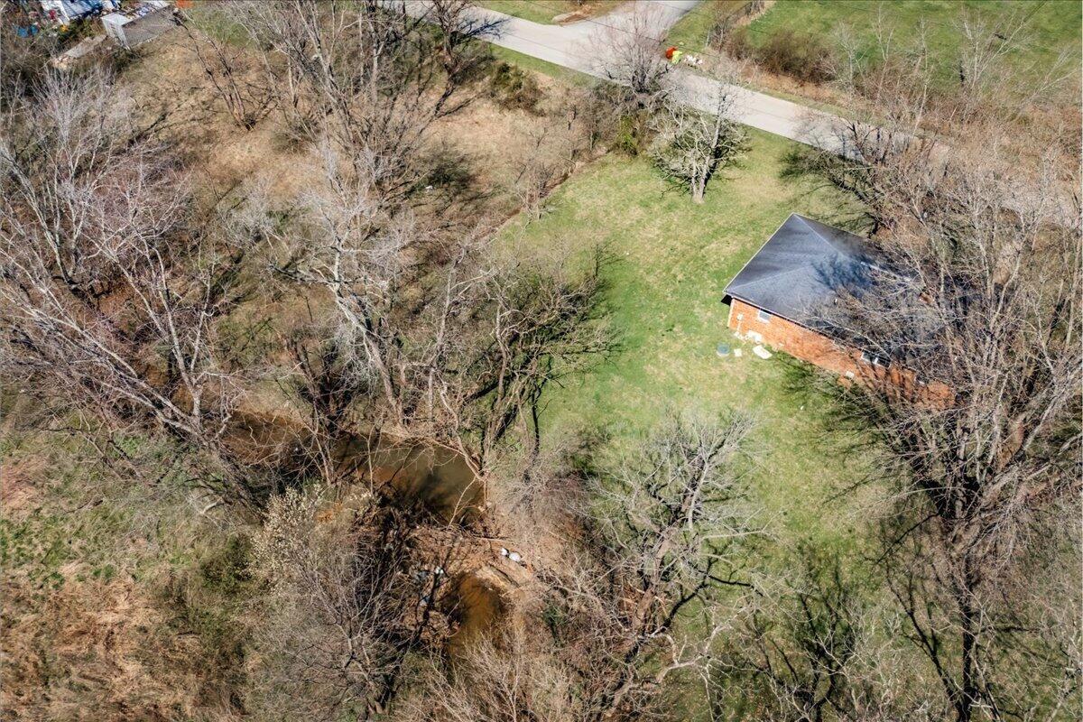 5989 Slate Lick Road Property Photo 25