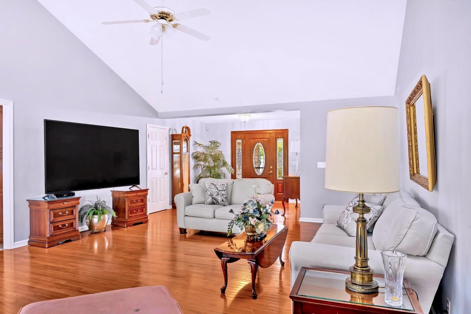 226 Signal Ridge Road Property Photo 14